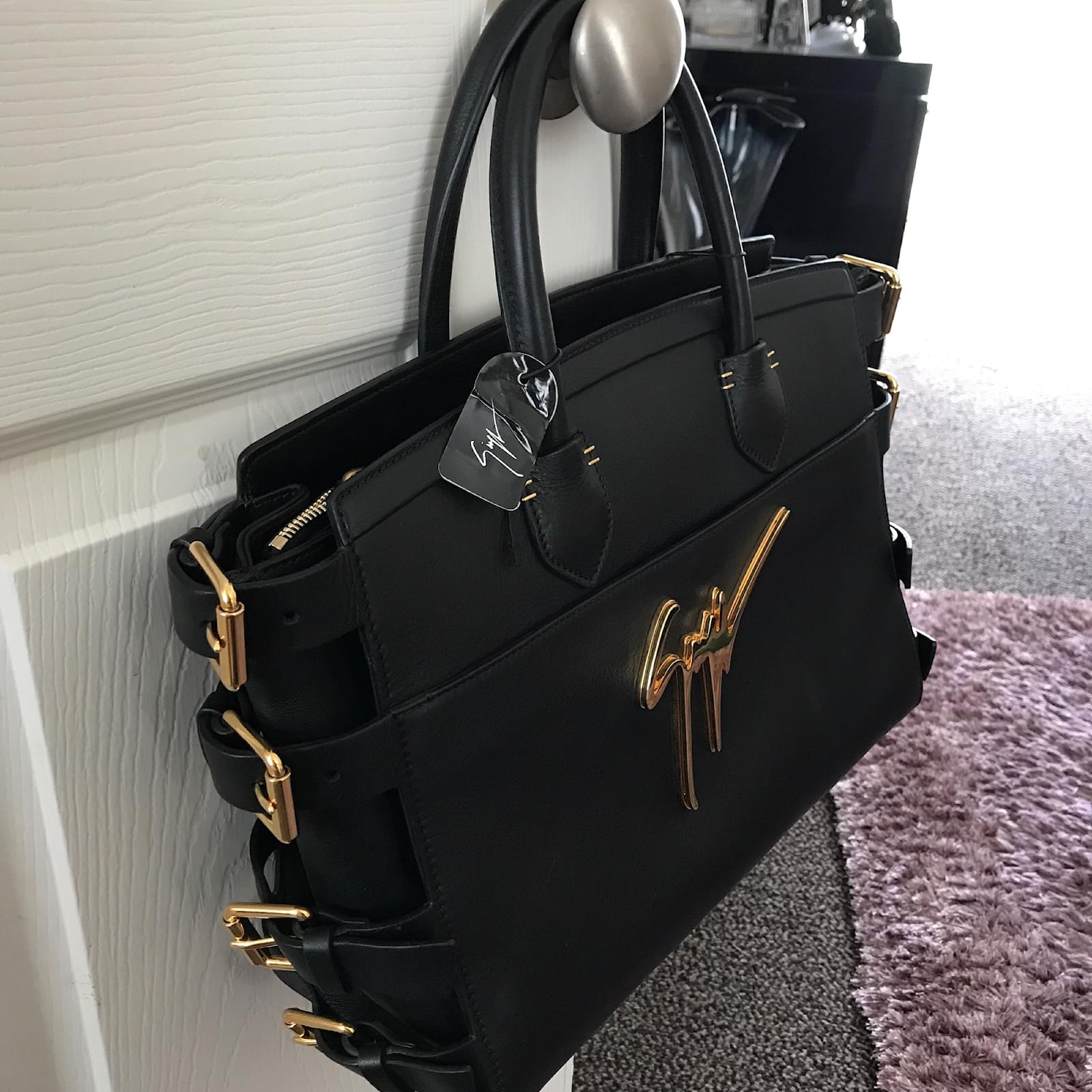 Giuseppe Zanotti Handbag Black Leather ref.49136 - Joli Closet