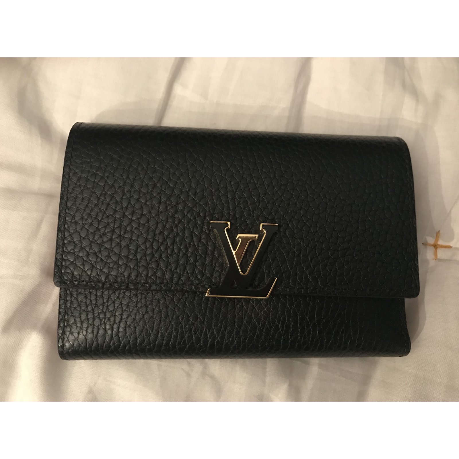 Capucines Louis Vuitton Purses, wallets, cases Black Pink Leather  ref.240921 - Joli Closet