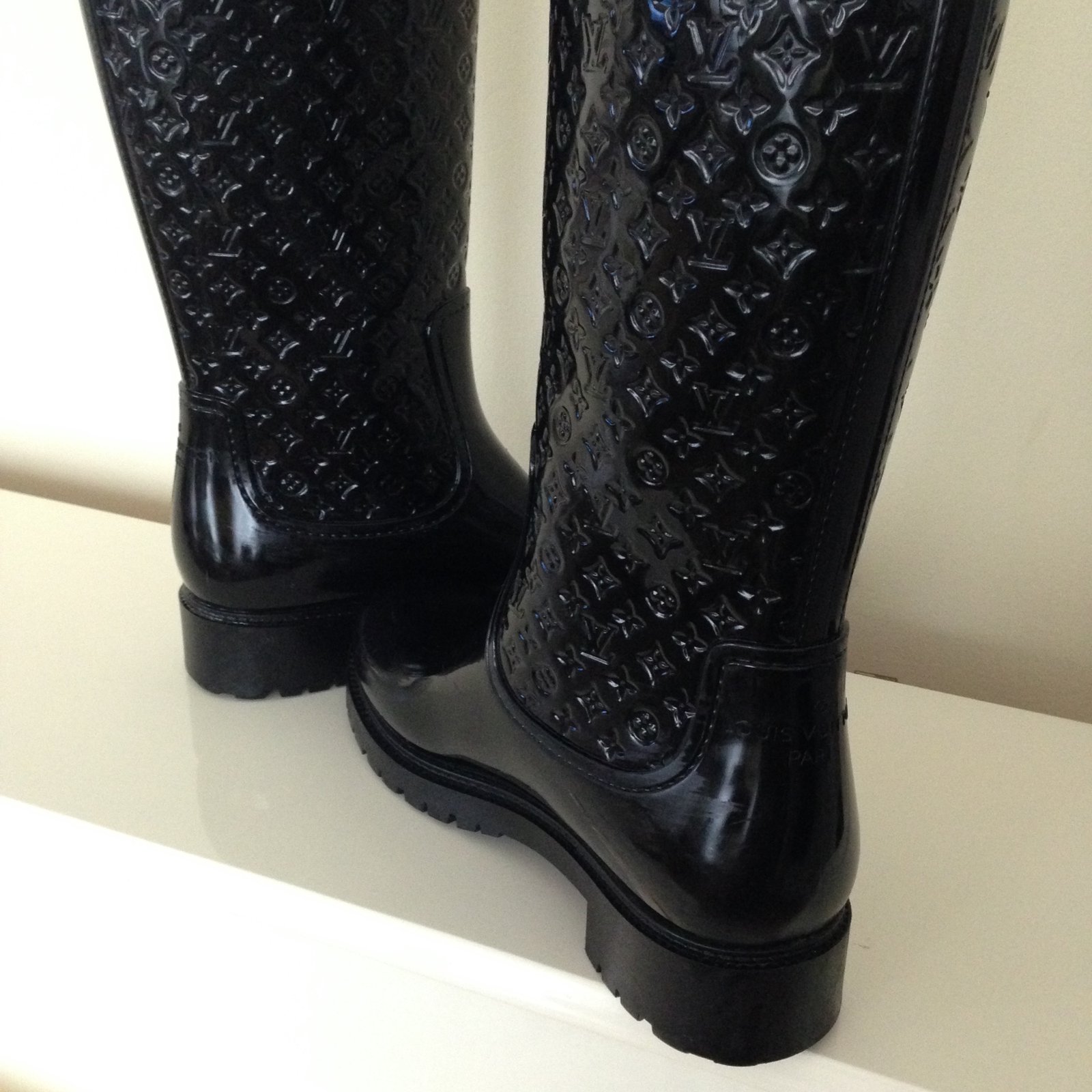 Louis Vuitton Psplash LV boots Boots Rubber Black ref.50709 - Joli Closet