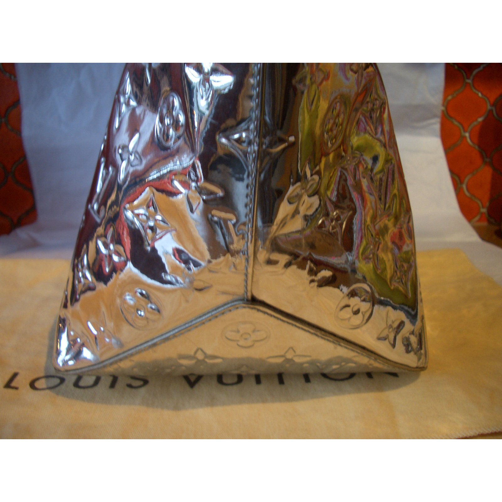 Alma Louis Vuitton Bellevue mirror Silvery Leather ref.51225 - Joli Closet