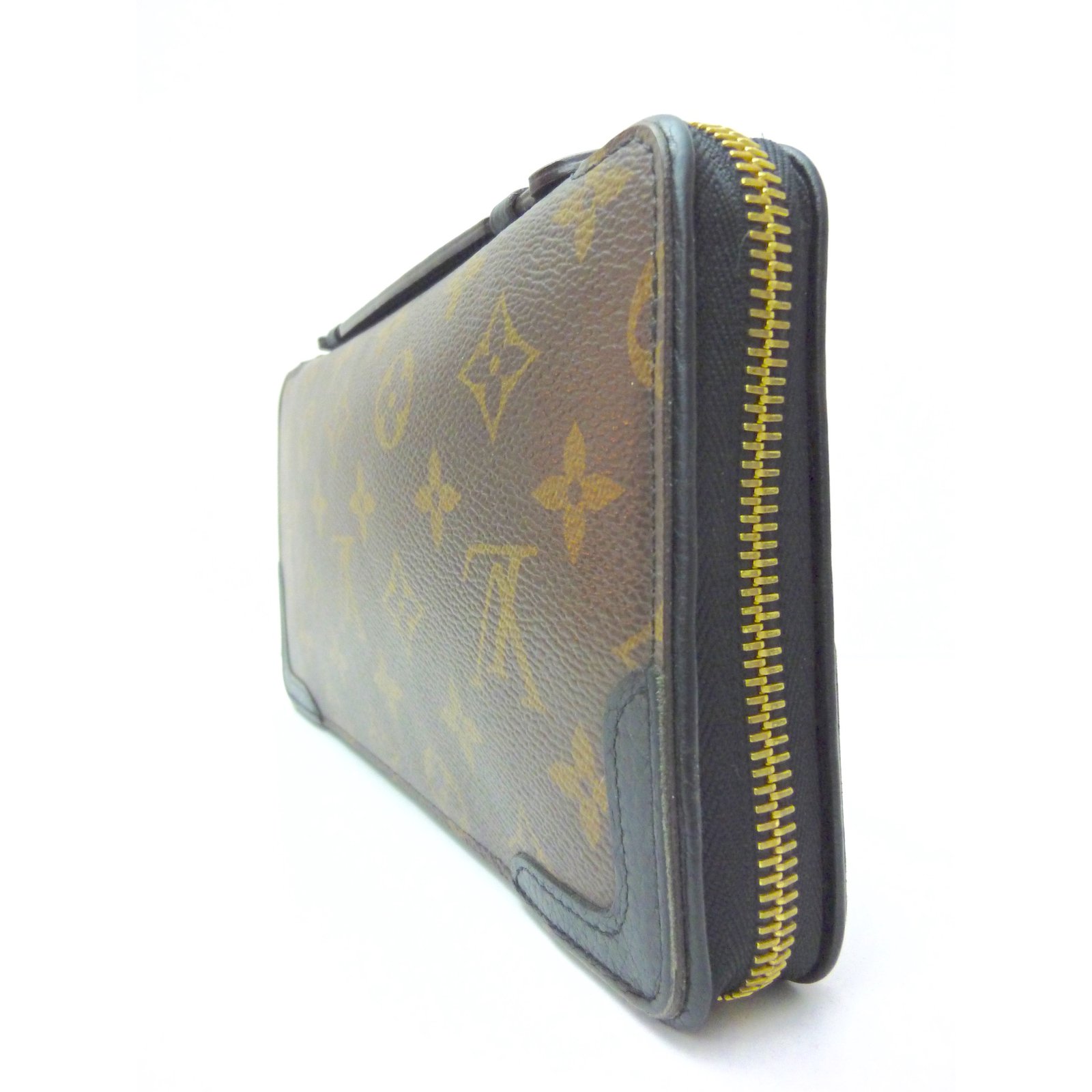 Louis Vuitton model Lily Black Leather ref.853765 - Joli Closet