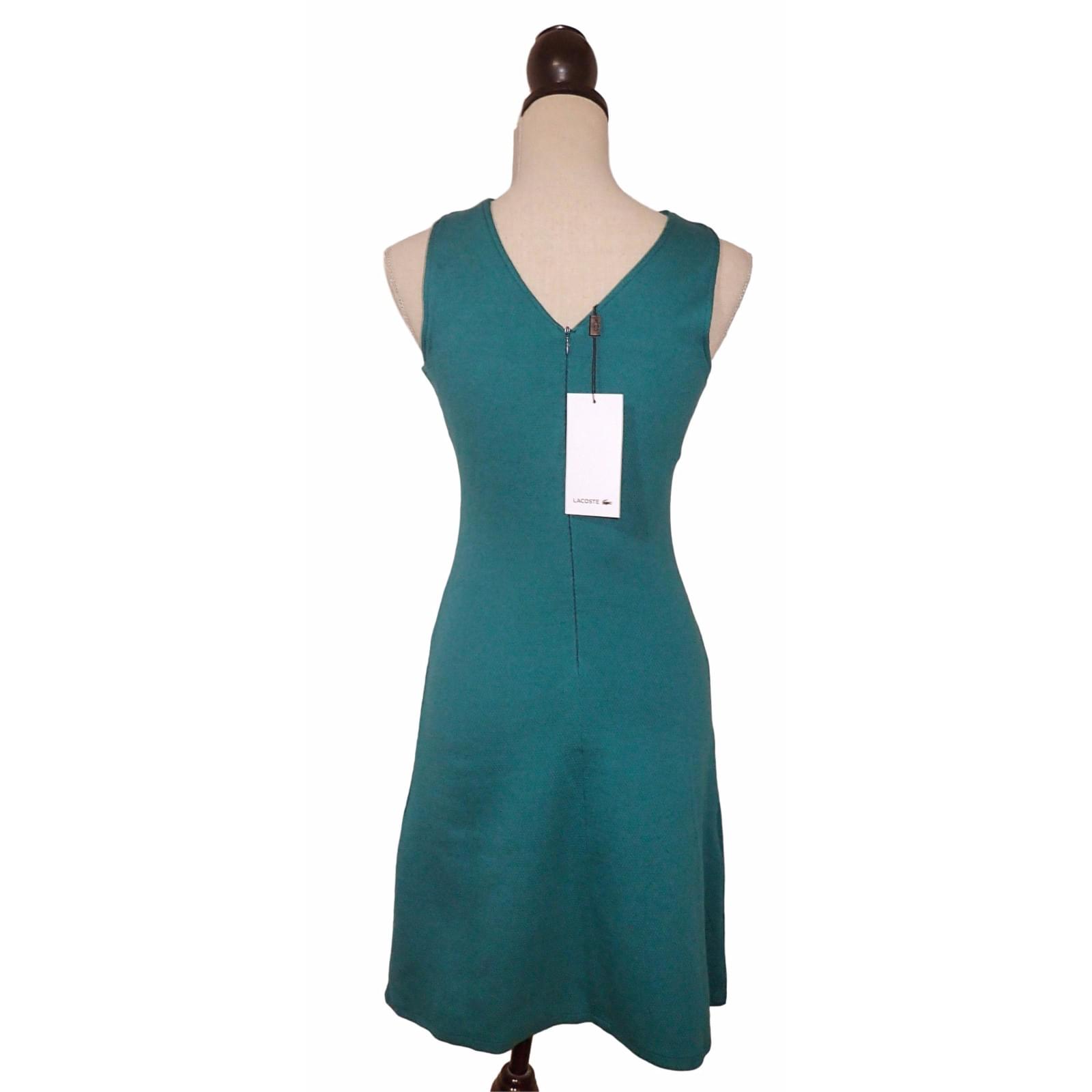 robe lacoste verte