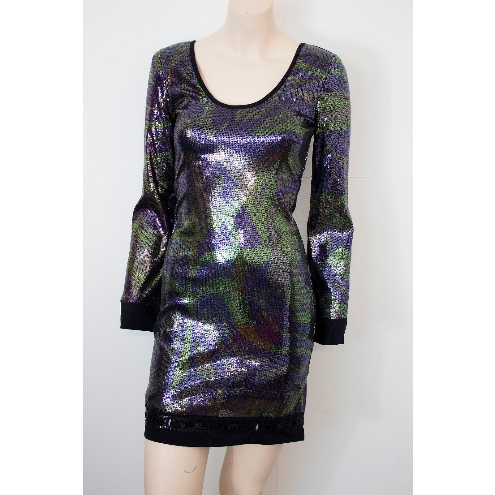 Robe Hale Bob Dentelle Manches Longues - Modèle 0TUM6722 - Neuf Avec Étiquettes