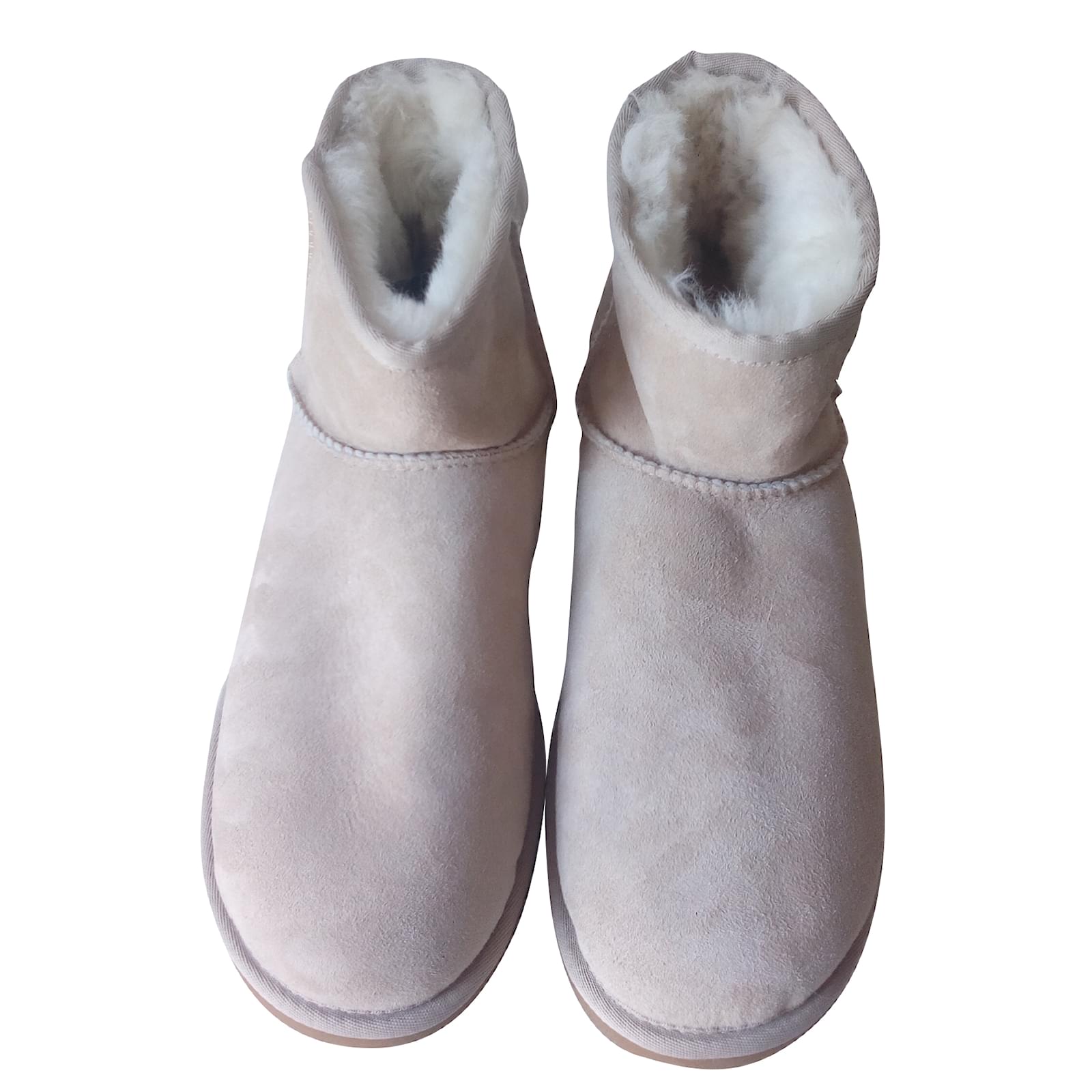 ugg classic mini beige
