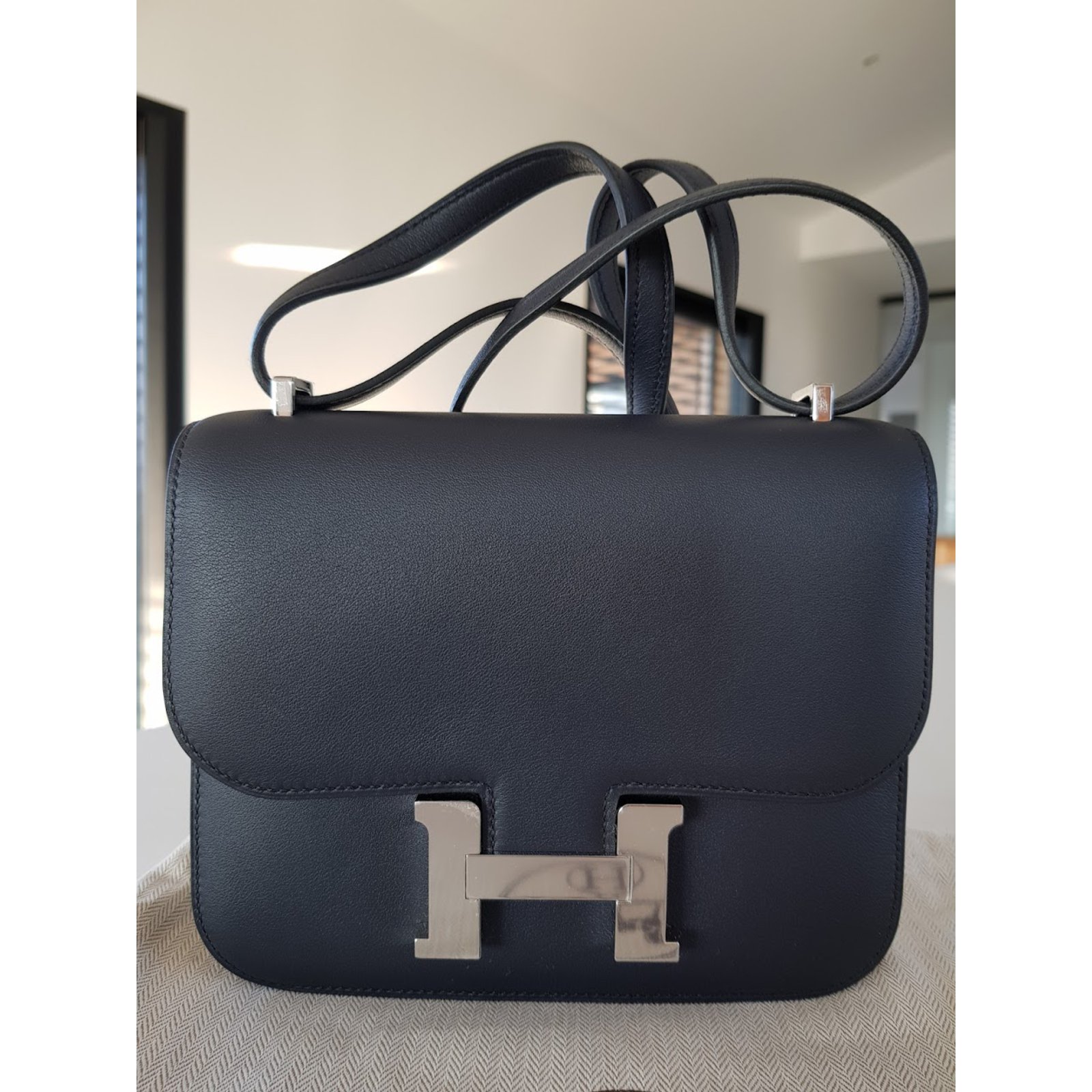 Hermes Constance 24 In Black: Veau Swift Handbag