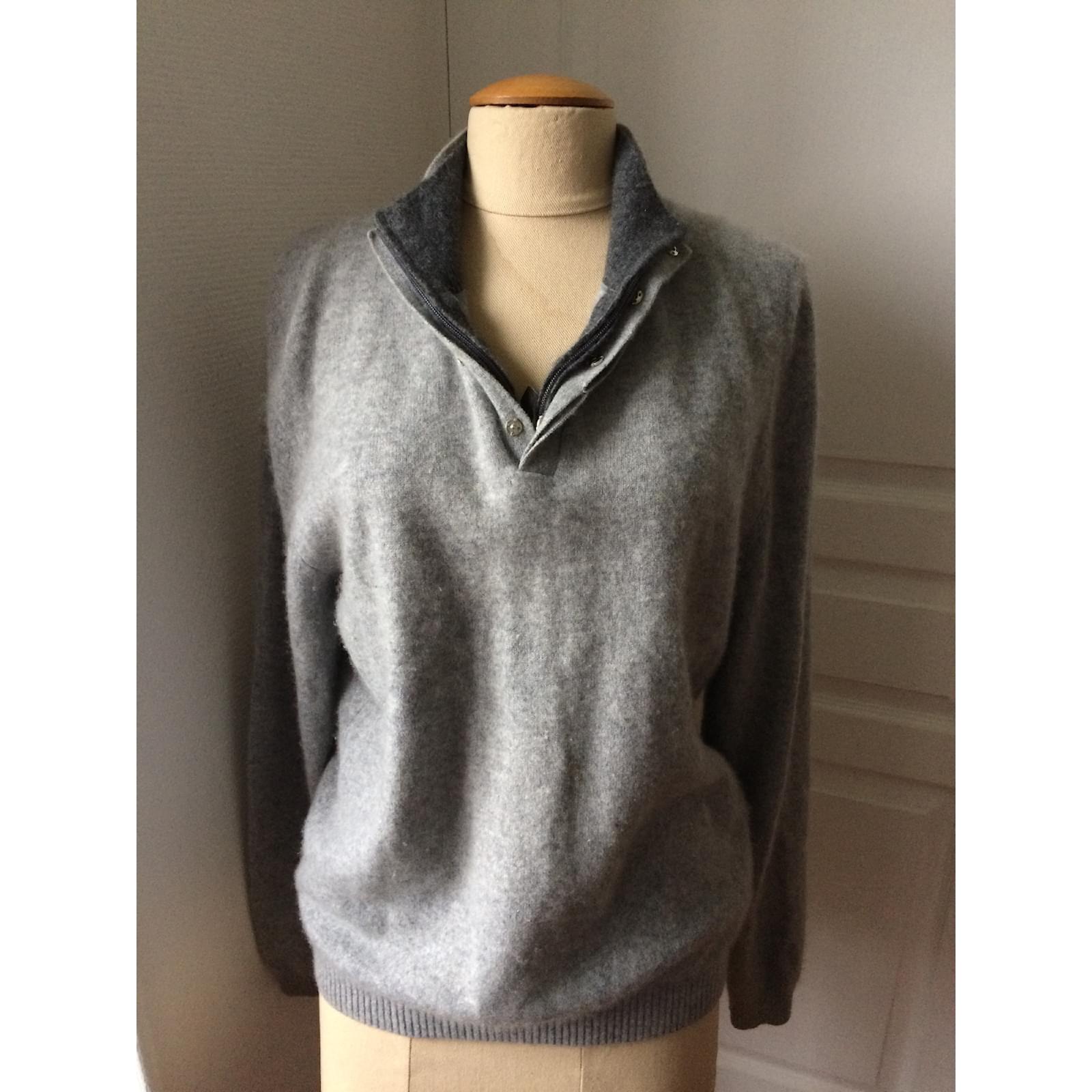 Pulls, Gilets Agnès b. Pull en cachemire gris Cachemire Gris ref.53687 ...