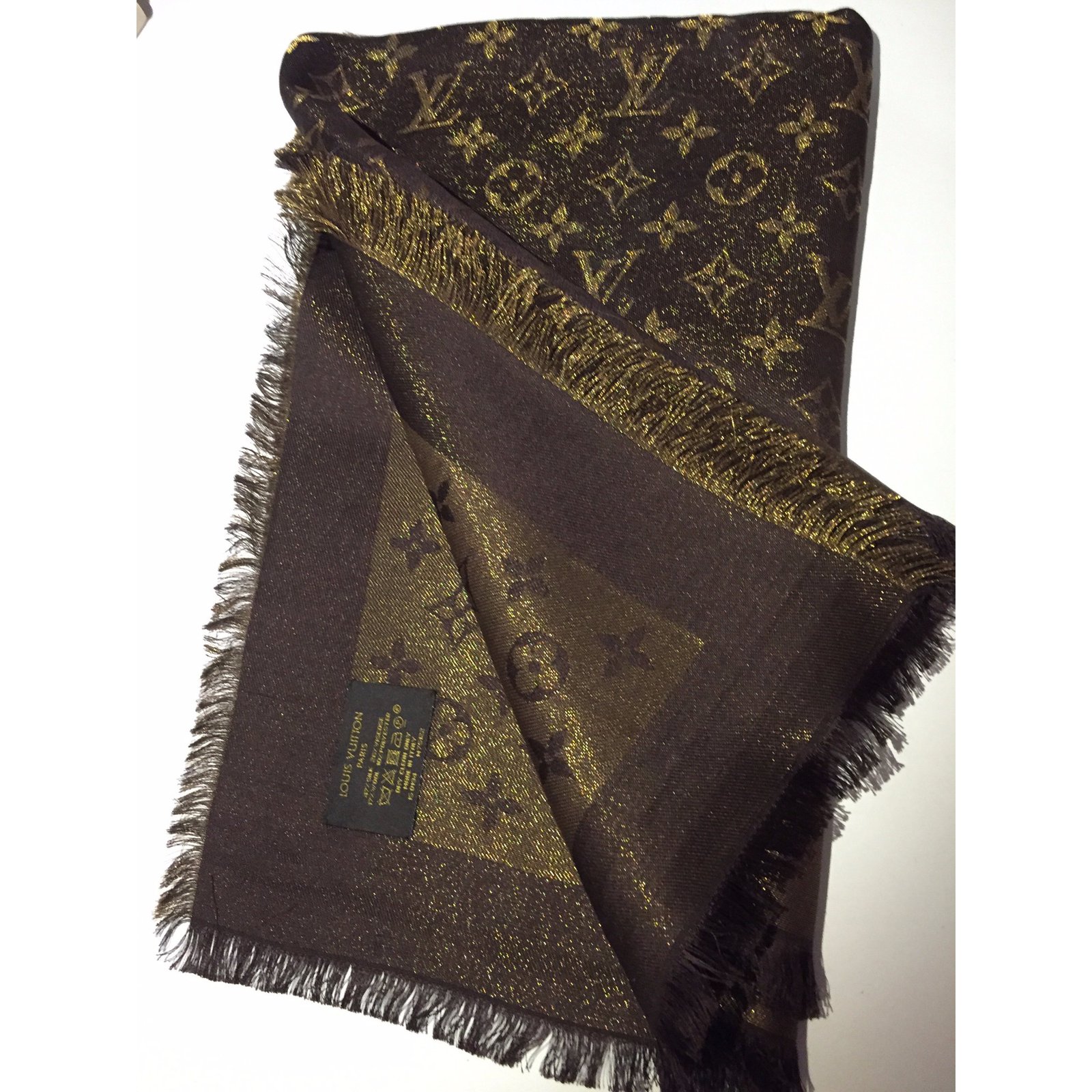 Louis Vuitton monogram scarf Silk scarves Wool Bronze ref.54600 - Joli Closet