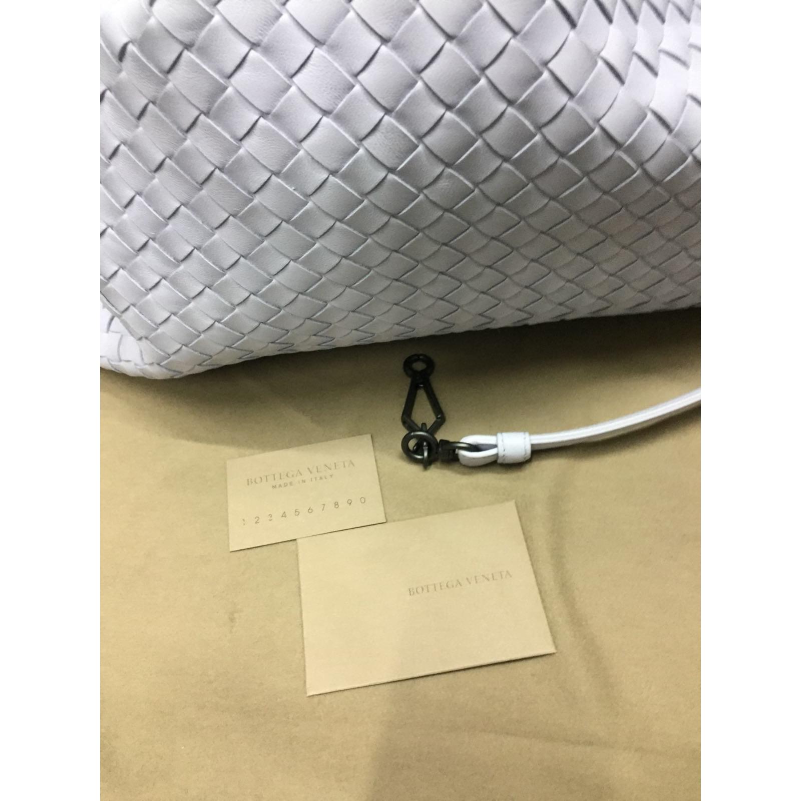 Bottega veneta discount glicine color