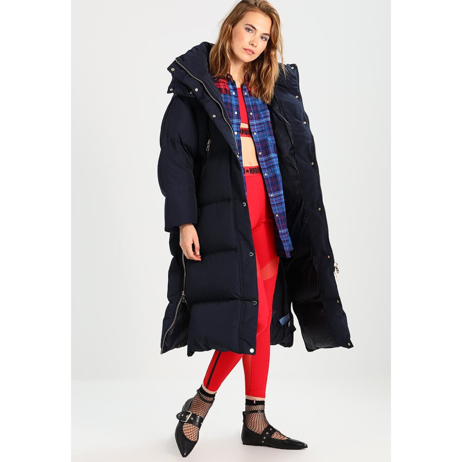 tommy hilfiger gigi hadid down coat