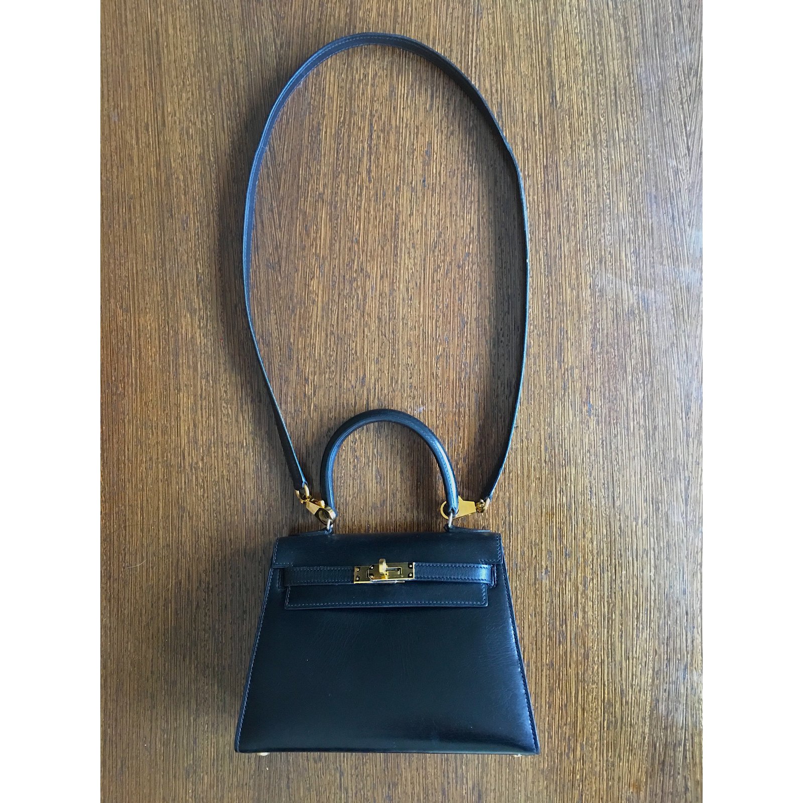 Hermès Kelly Mini 20 cm Box Black Leather ref.55883 - Joli Closet