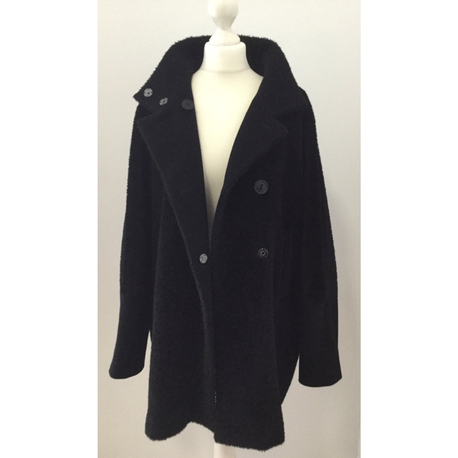 Max Mara Coats, Outerwear Black ref.56300 - Joli Closet