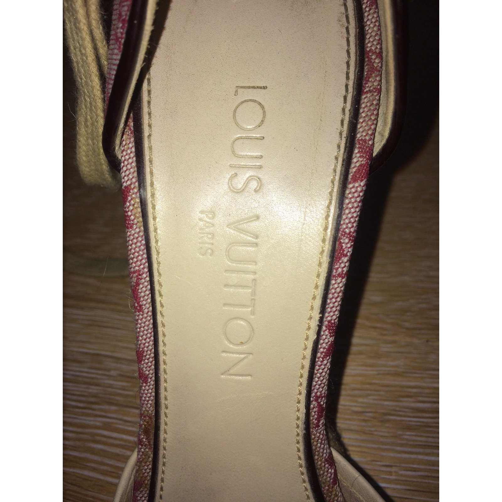 Louis Vuitton Espadrilles Pink Beige Cloth ref.56452 - Joli Closet