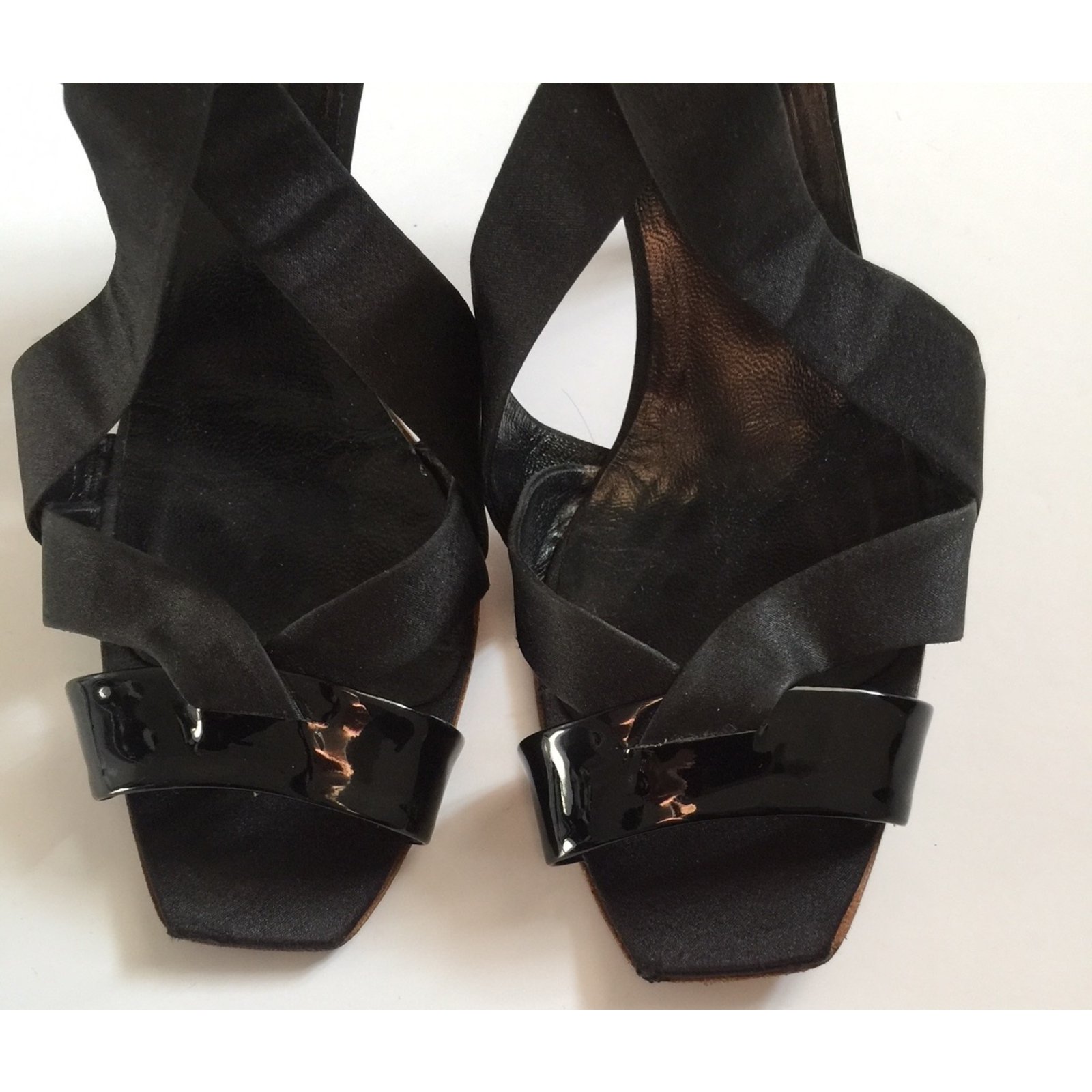 Rupert Sanderson Sandals Black Patent leather Satin ref.56784