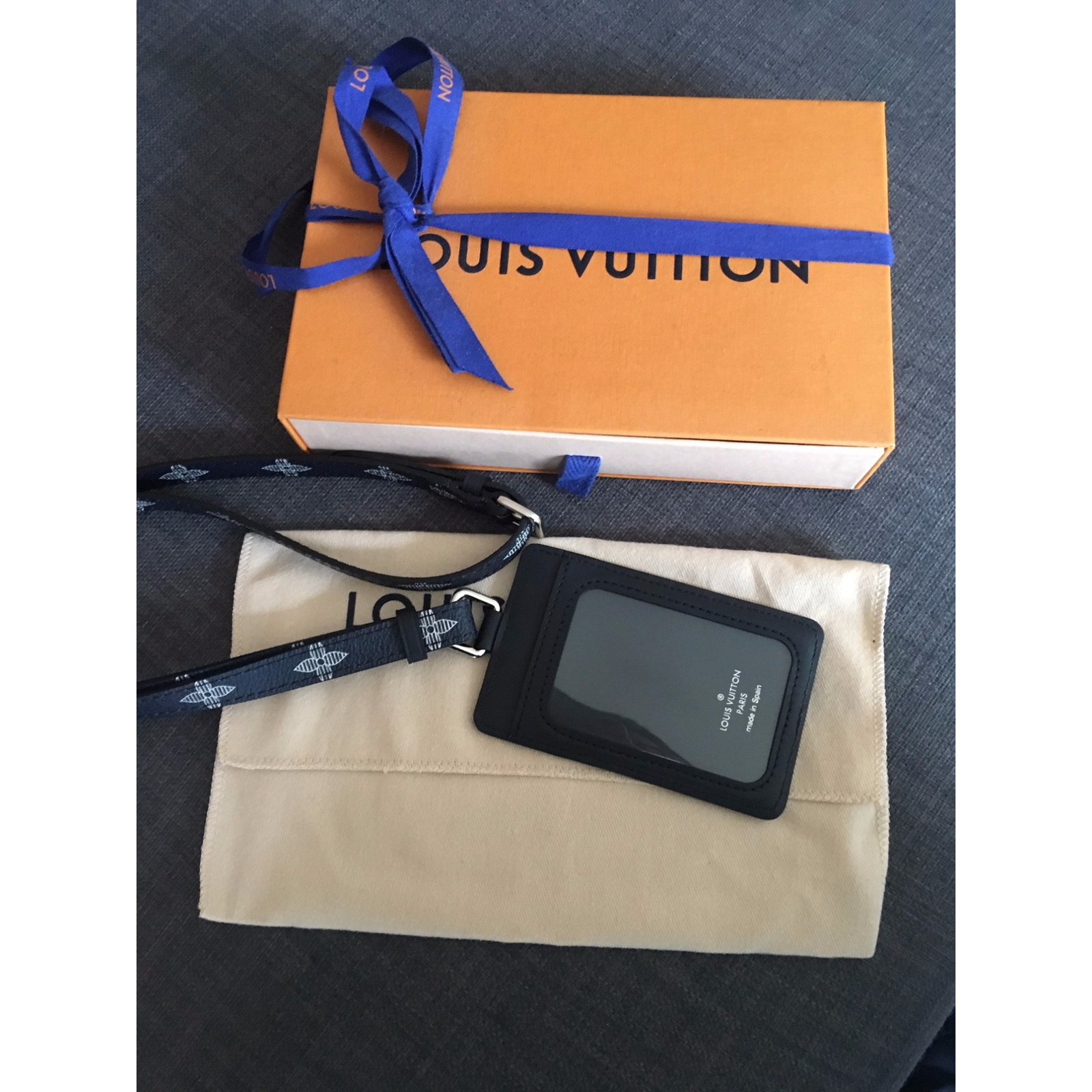 Authentic LOUIS VUITTON Chapman Porte Badge ID Card Holder Case