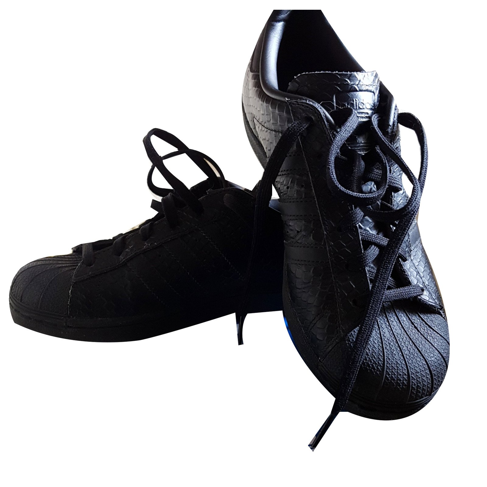 superstar cuir noir