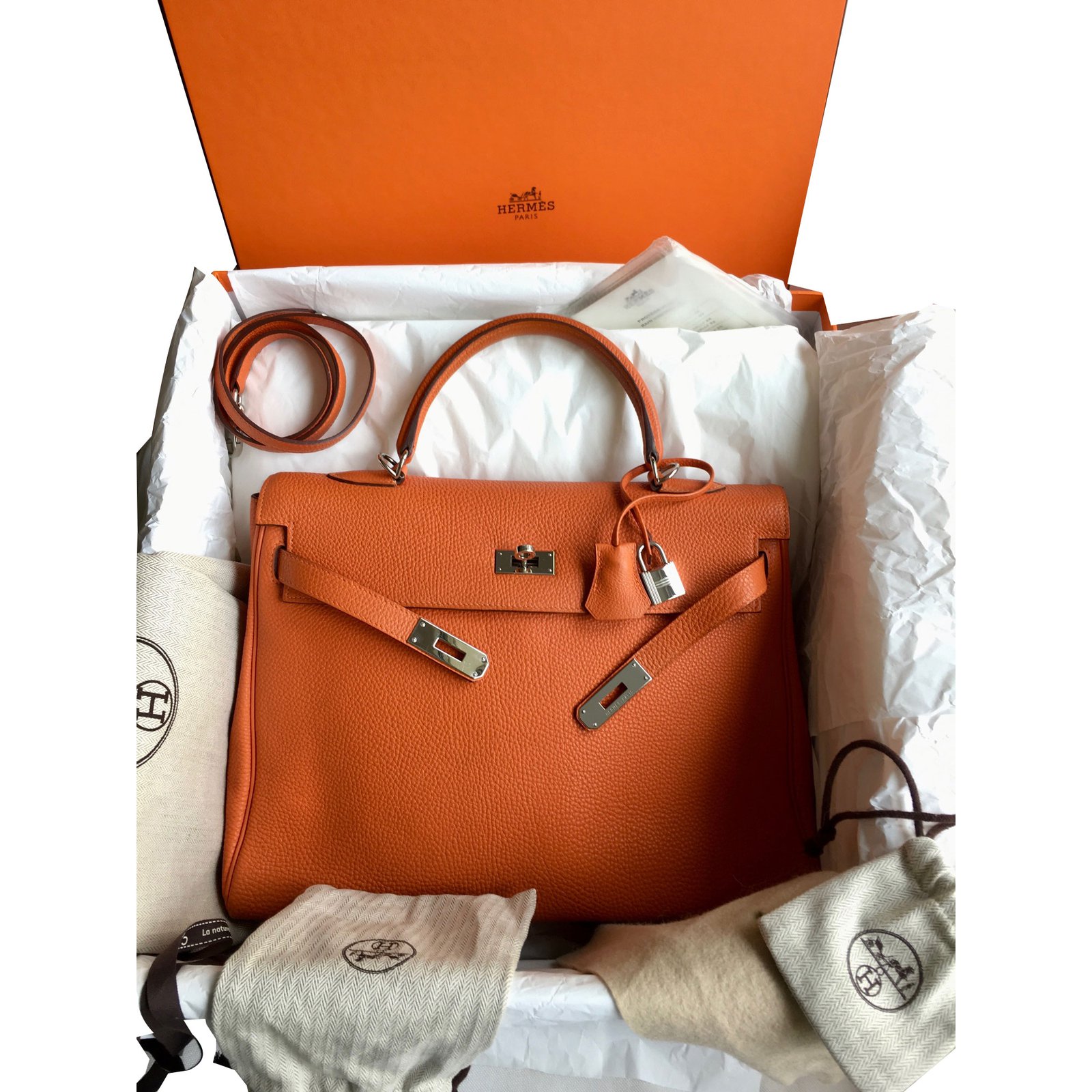 HERMES Togo So Kelly Leather Bag in Orange