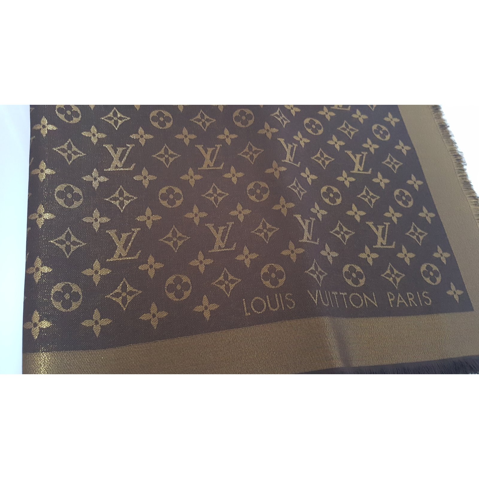 Louis Vuitton Monogram Monogram Shine Shawl 2021-22FW, Brown