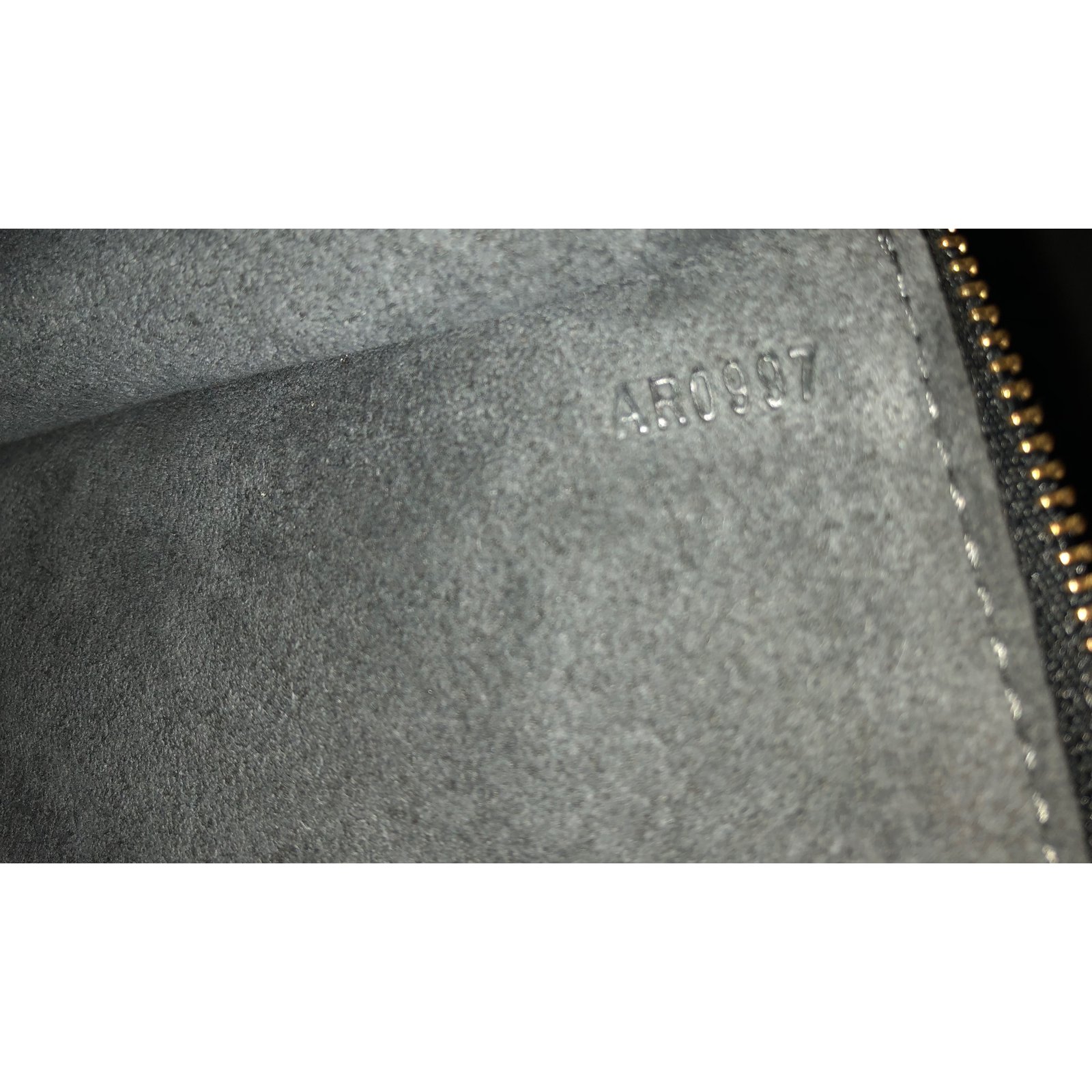 Louis Vuitton Clutch bags Black Leather ref.61153 - Joli Closet