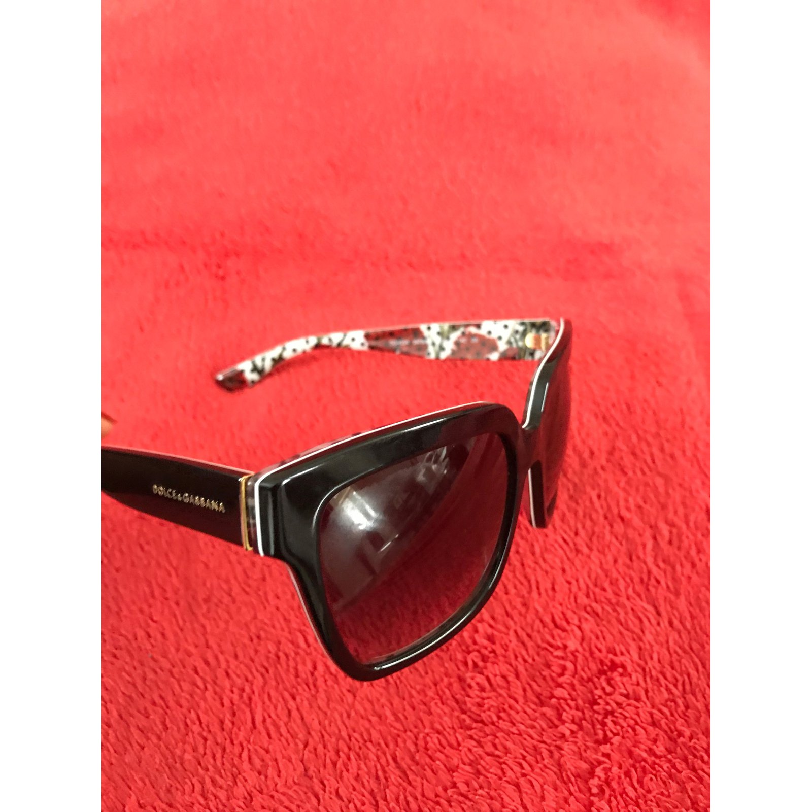 dolce & gabbana dg4304