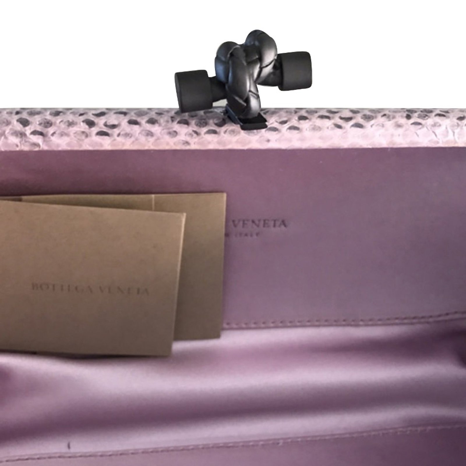 BOTTEGA VENETA KNOT CLUTCH POCHETTE AYERS SNAKE NEW Pink Leather Exotic  leather ref.161471 - Joli Closet