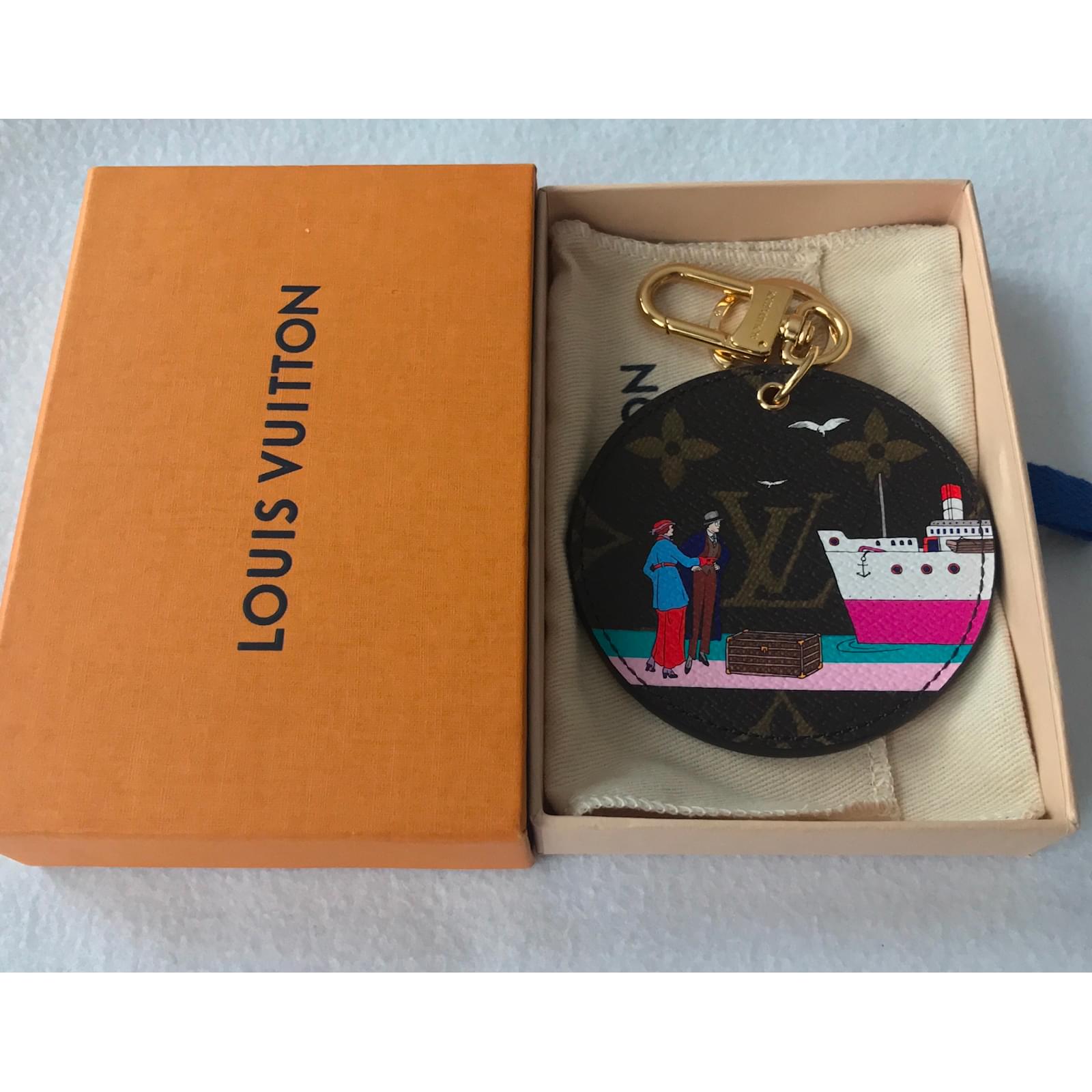 Louis Vuitton Bag charms Multiple colors Leather ref.63742 Joli Closet