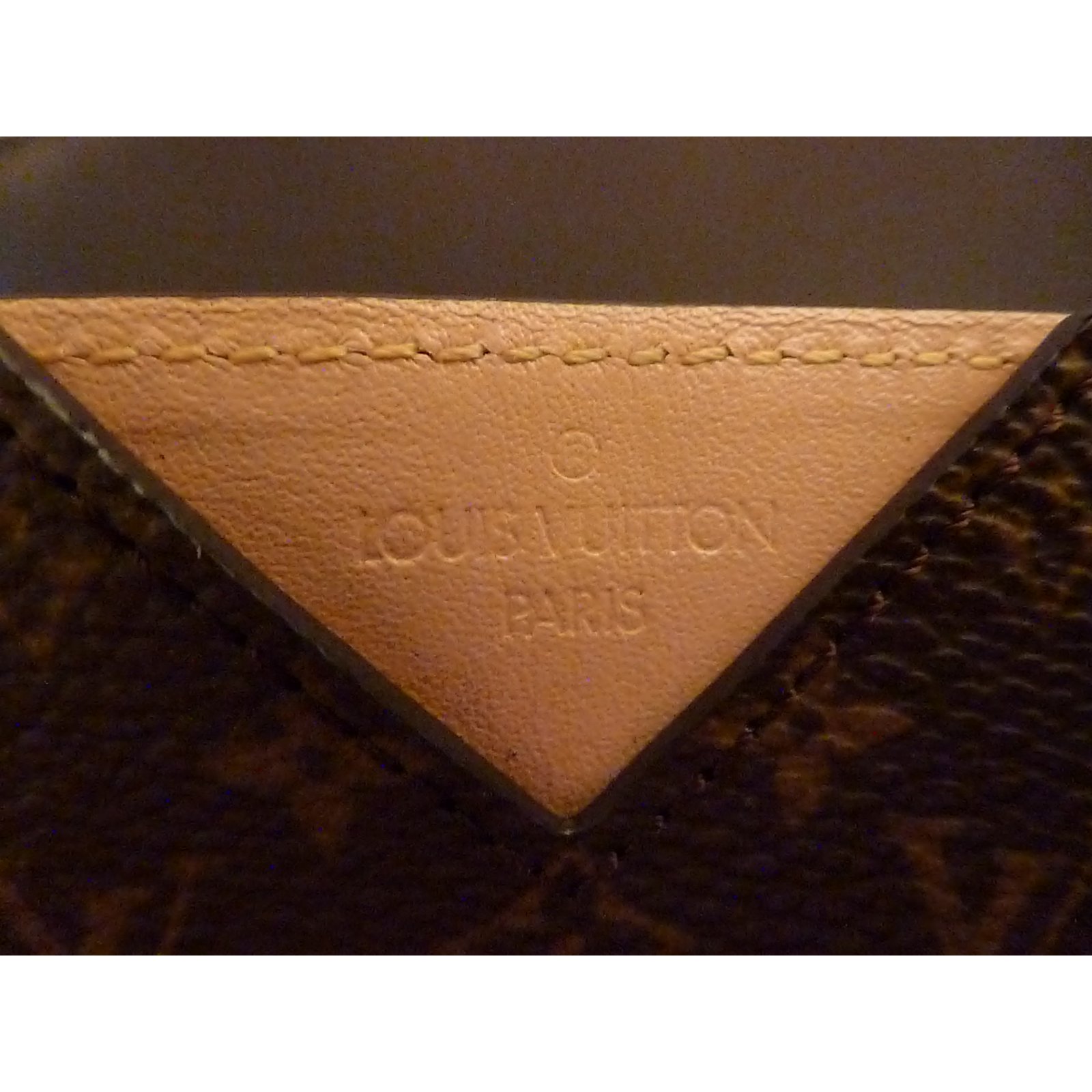 Louis Vuitton CHERRY BLOSSOM pocket mirror Multiple colors ref.64156 - Joli  Closet