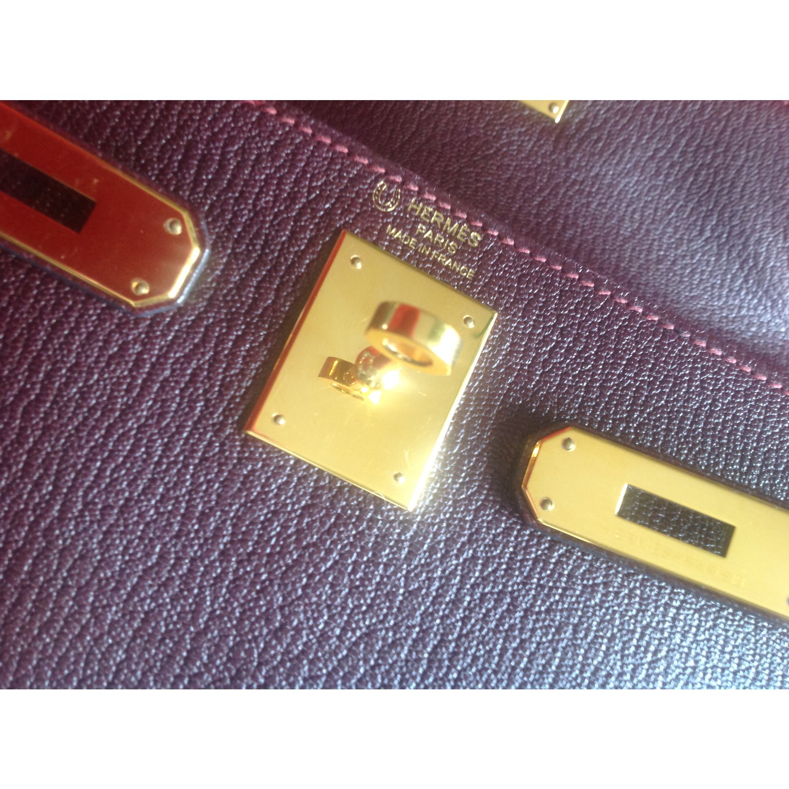 Kelly 28 leather handbag Hermès Purple in Leather - 23653411