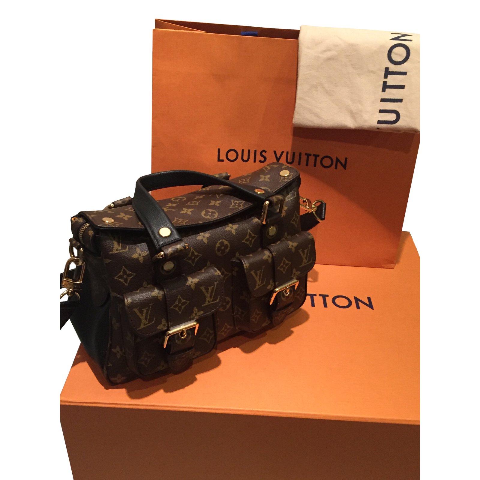 Louis Vuitton Monogram Manhattan PM (SHG-lGq2Md) – LuxeDH