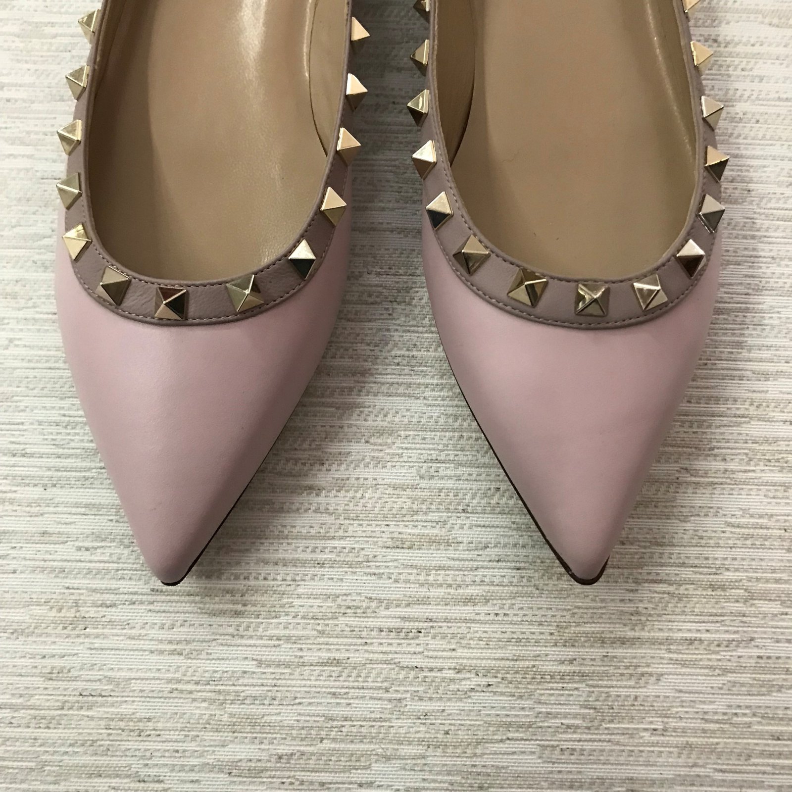 valentino rockstud pink flats