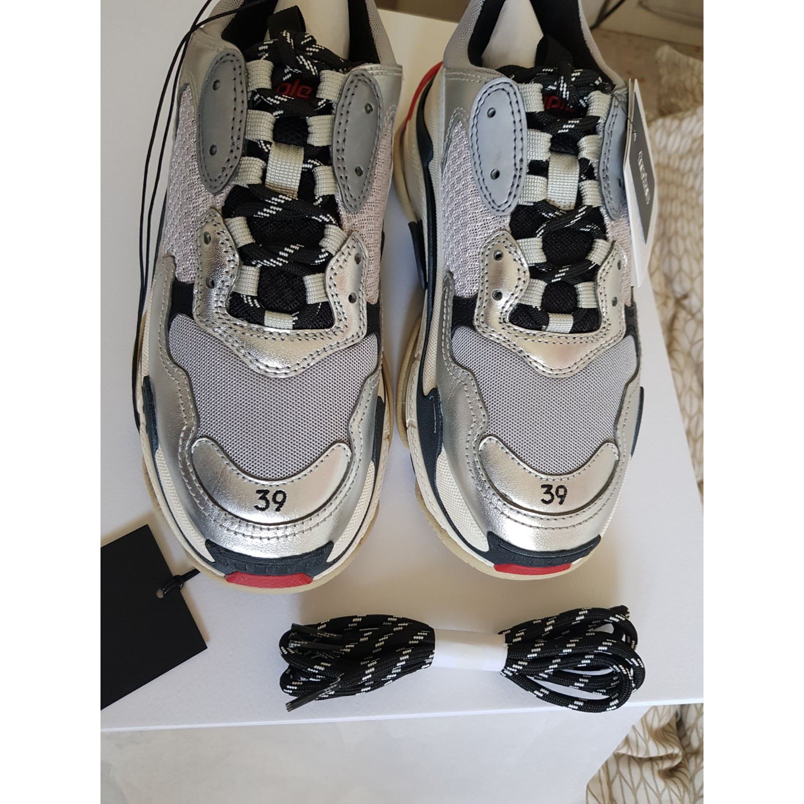 Balenciaga triple s silver on sale red