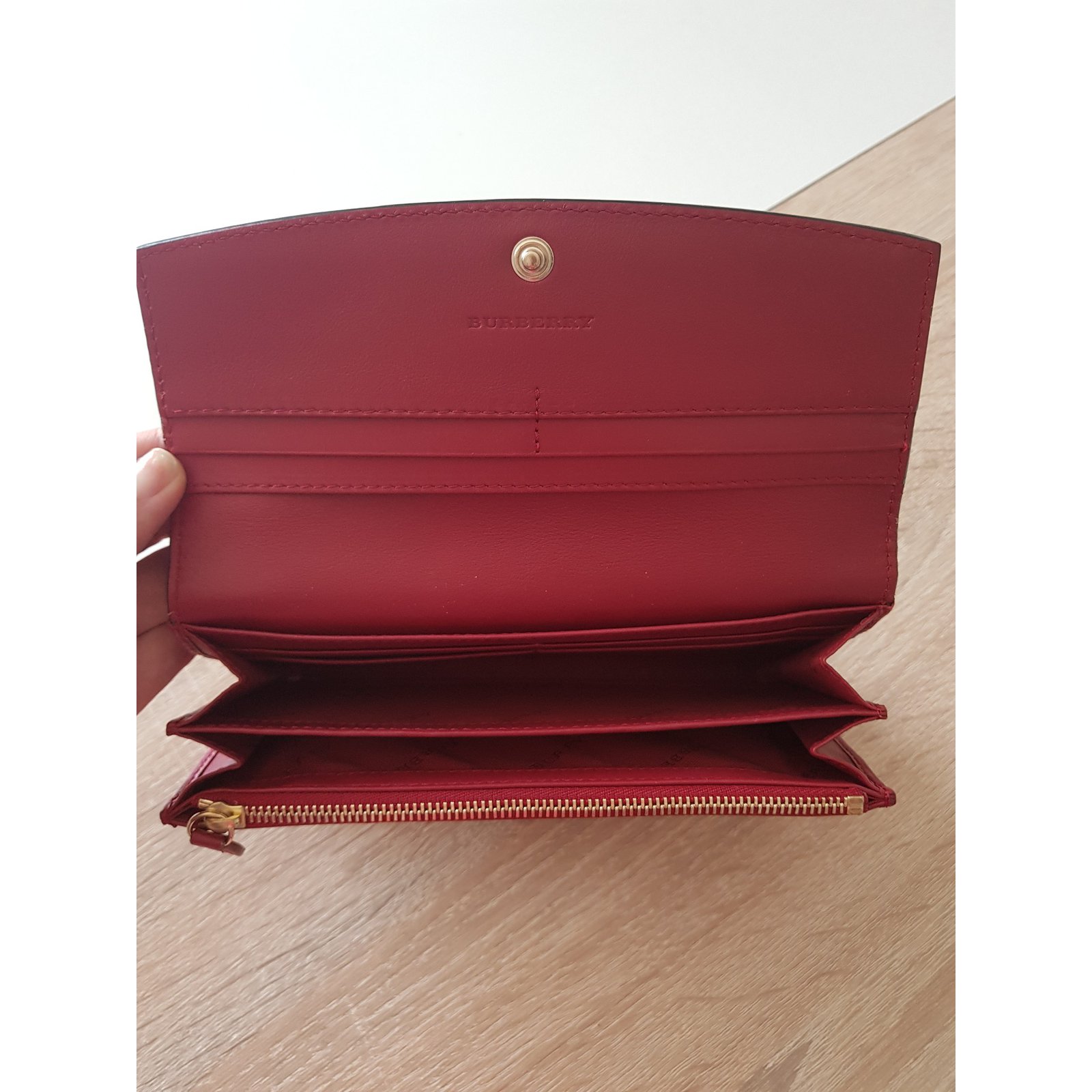 Burberry Wallets Small accessories Red Leather ref.444058 - Joli Closet
