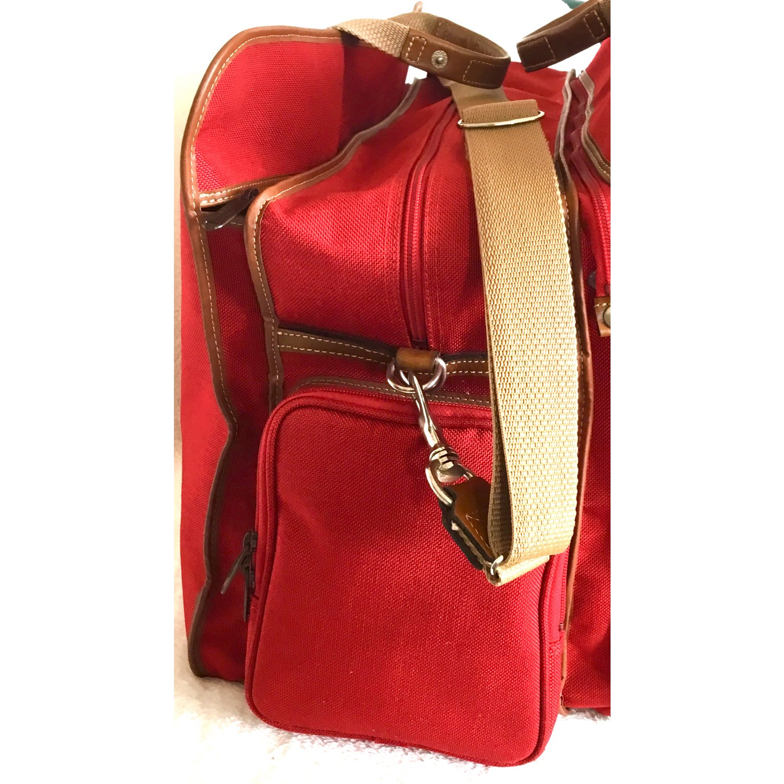 sac de voyage lancel rouge