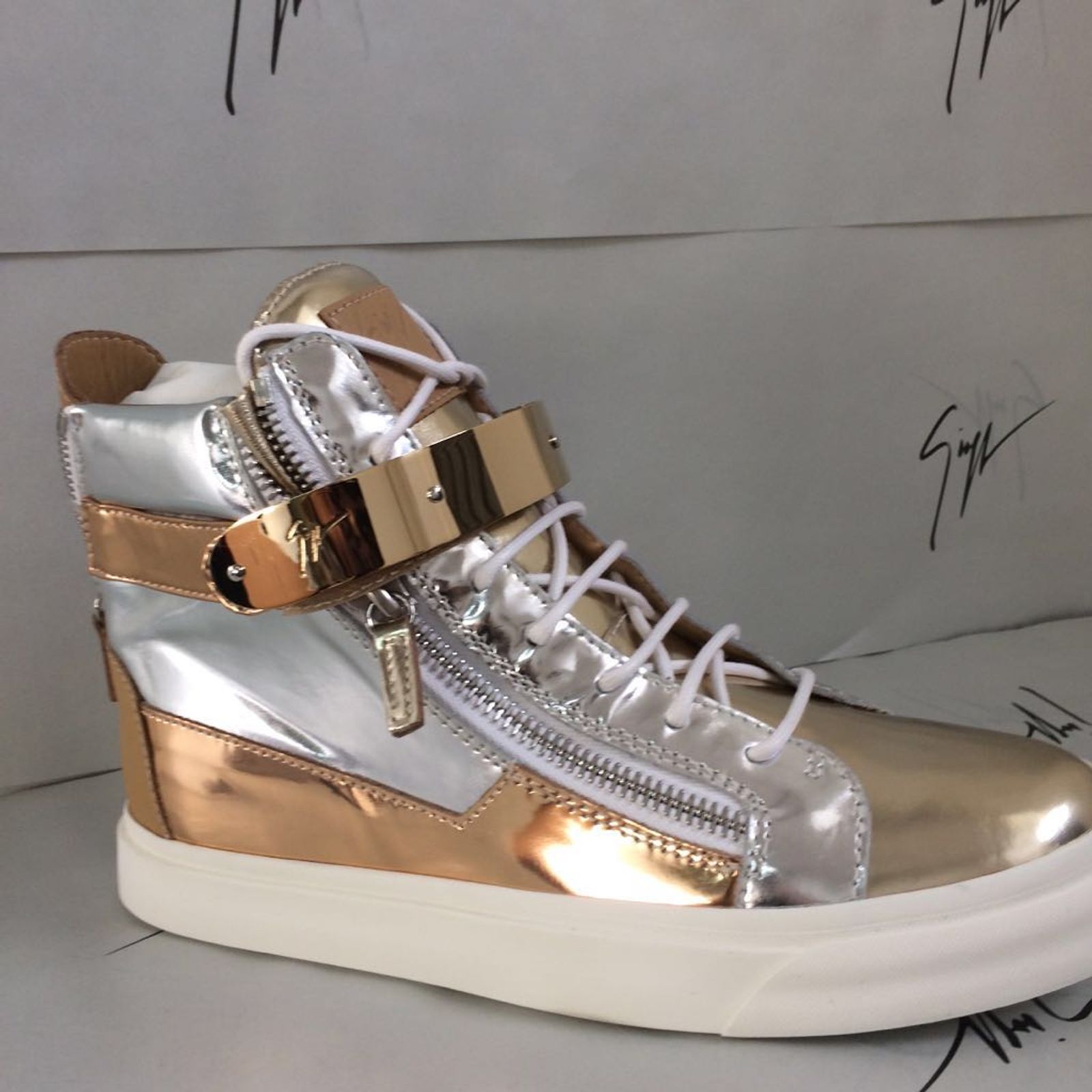 Baskets Giuseppe Zanotti Design Platino Or Taille 40 Homme - Neuves Avec Emballage