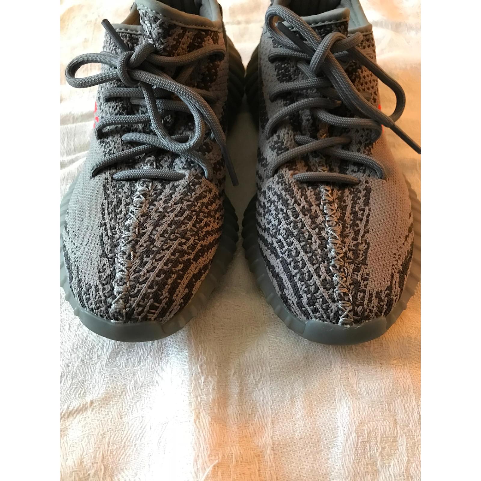 Autre Marque Baskets Adidas yeezy 350 Gris anthracite ref.71026 Joli