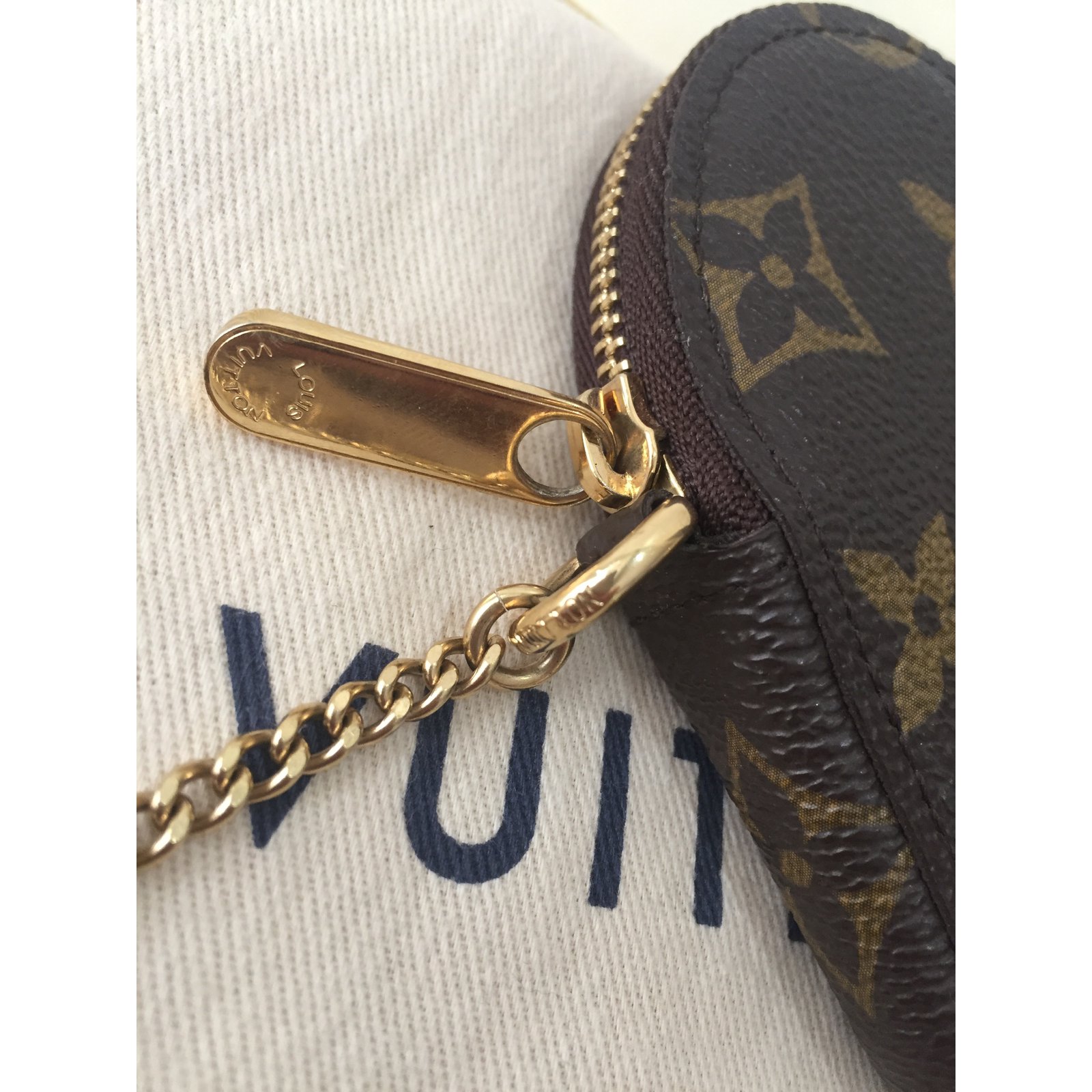 Louis Vuitton Porte Monnaie Coeur Golden Patent leather ref.772357 - Joli  Closet