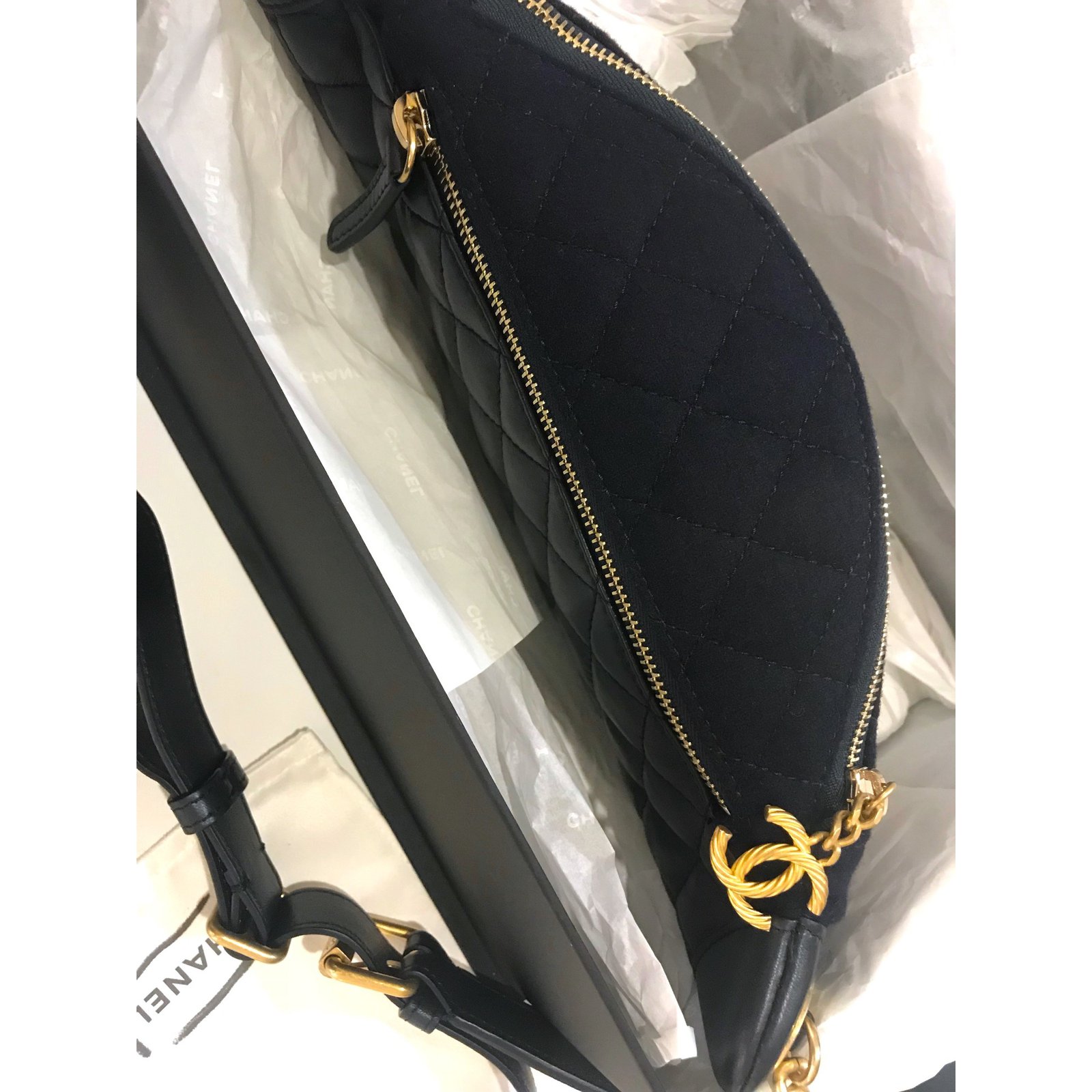 CHANEL Belt 2018 Bag Navy blue Wool ref.74157 - Joli Closet