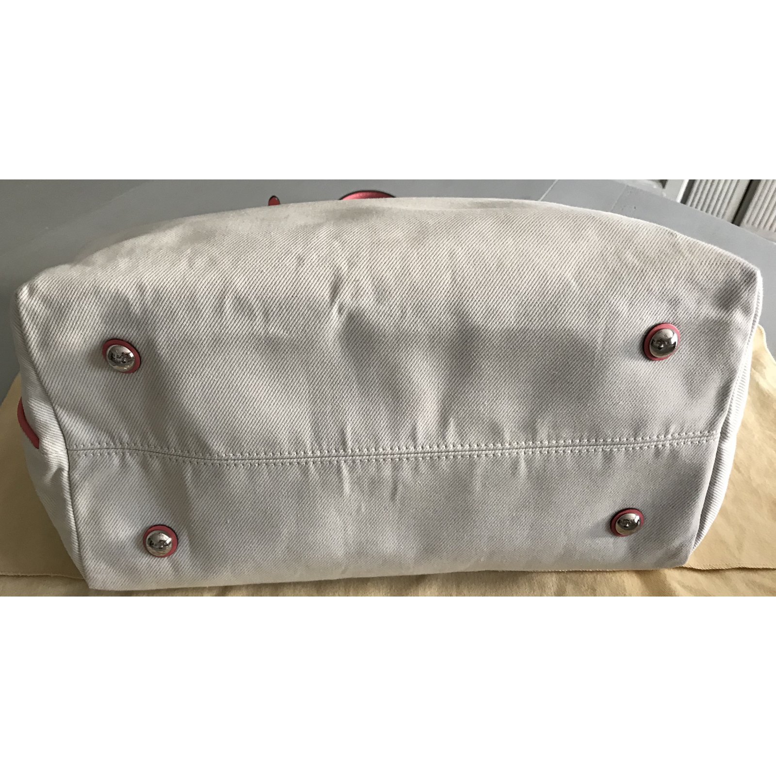 Louis Vuitton dustbag new Beige Cotton ref.183762 - Joli Closet