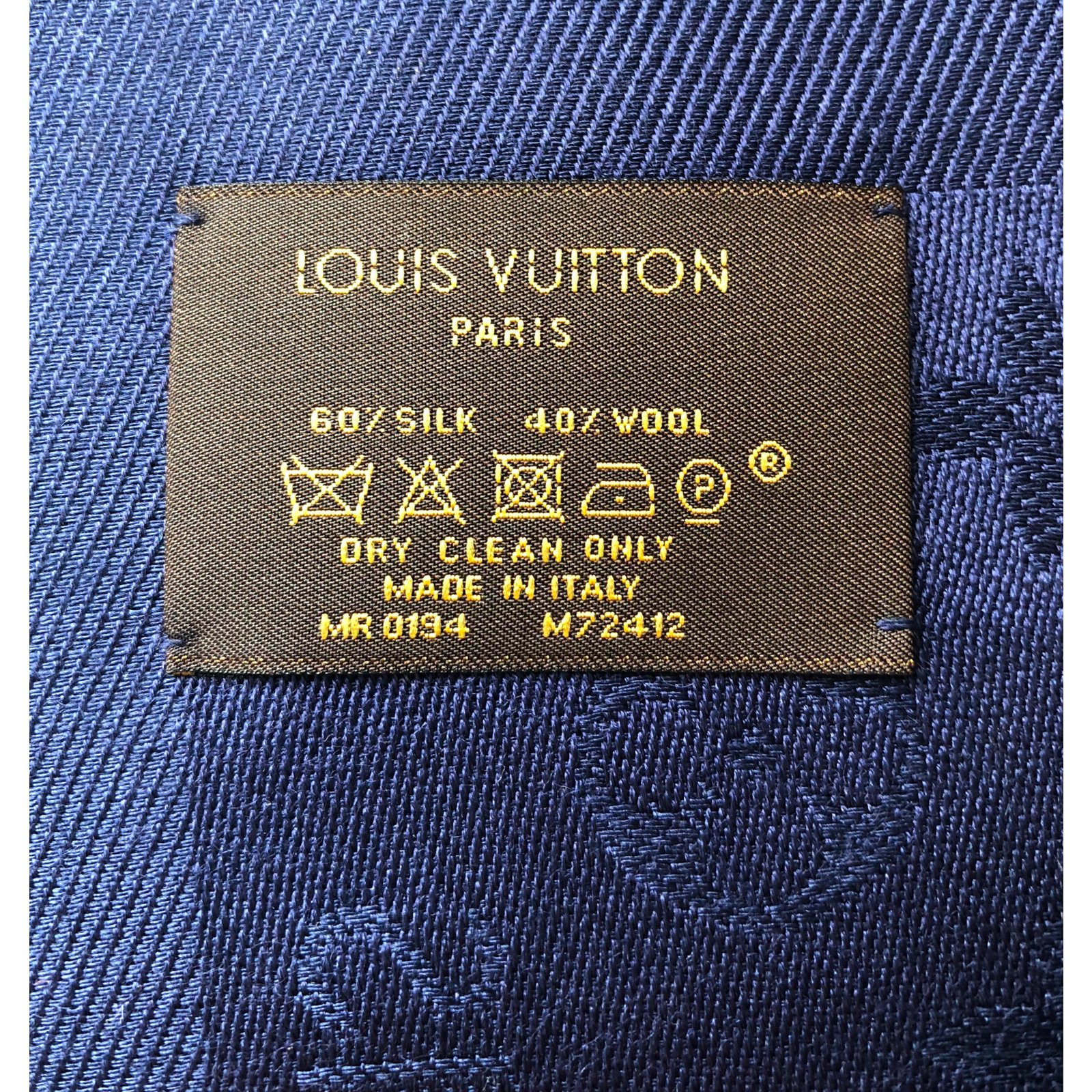 Louis Vuitton Bufanda brillo Castaño Seda ref.232343 - Joli Closet