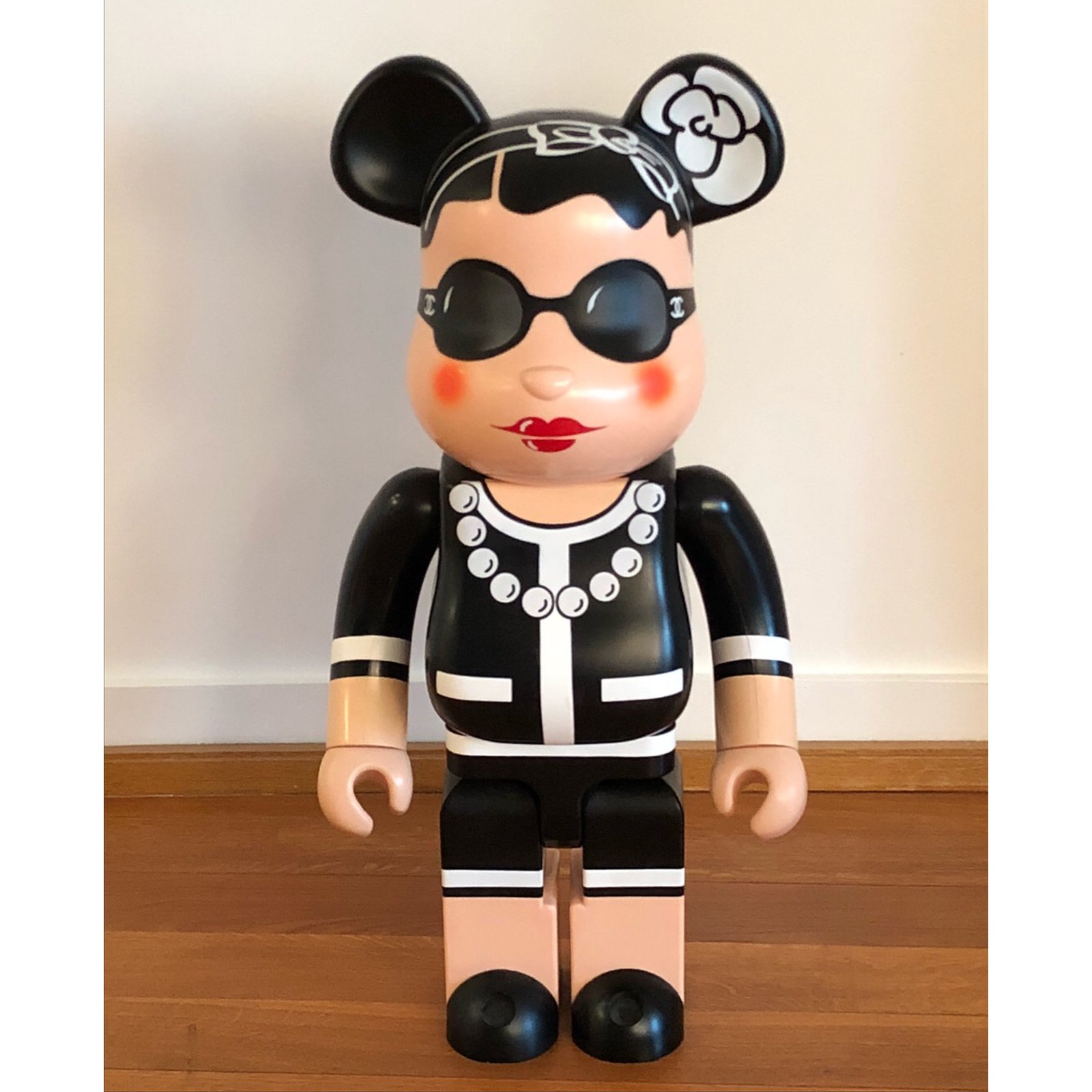 Chanel Bearbrick Chanel 1000 Vip Geschenke Kunststoff Schwarz Ref Joli Closet