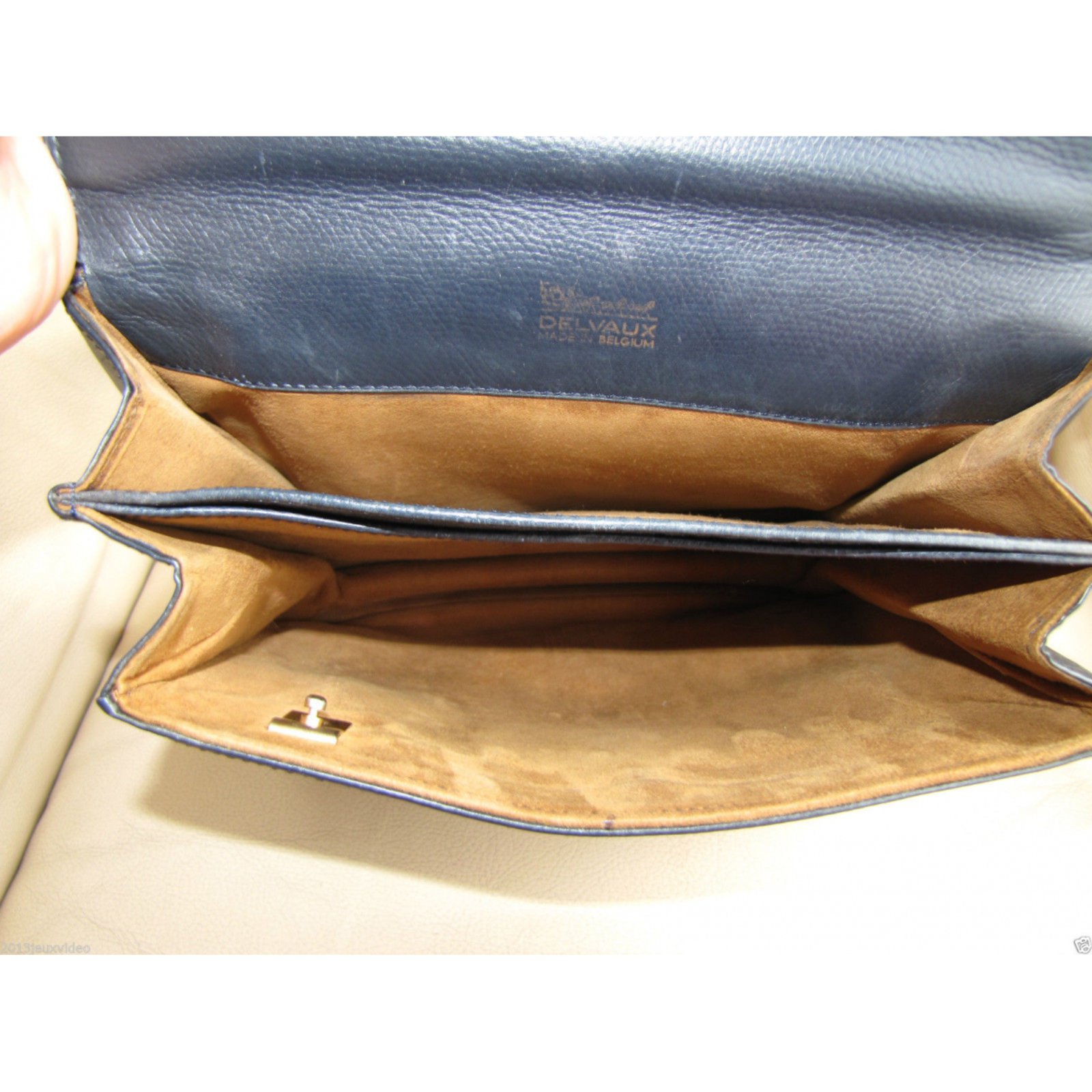 Delvaux Handbags Navy blue Leather ref.76098 - Joli Closet