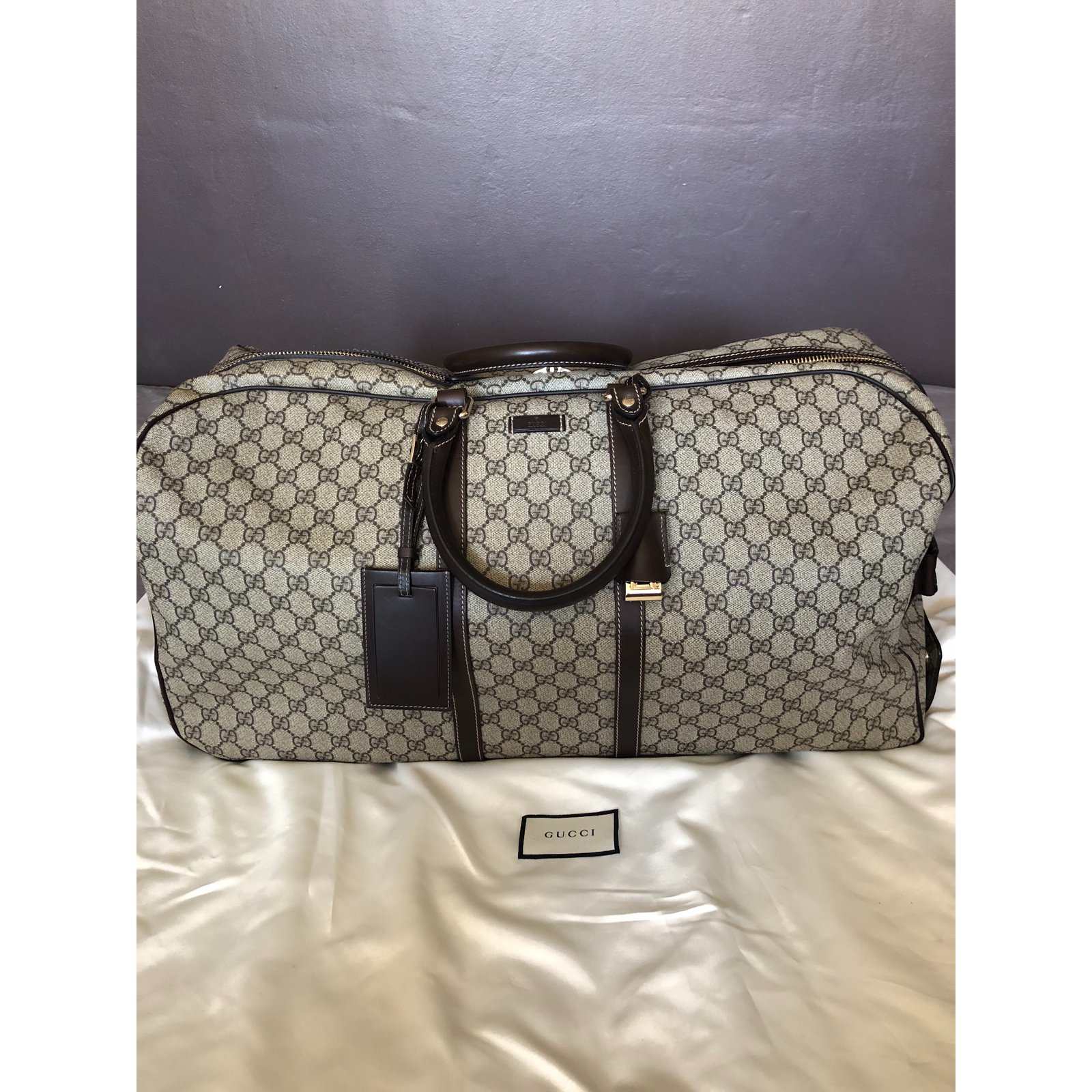 Leather travel bag Gucci Beige in Leather - 31596523
