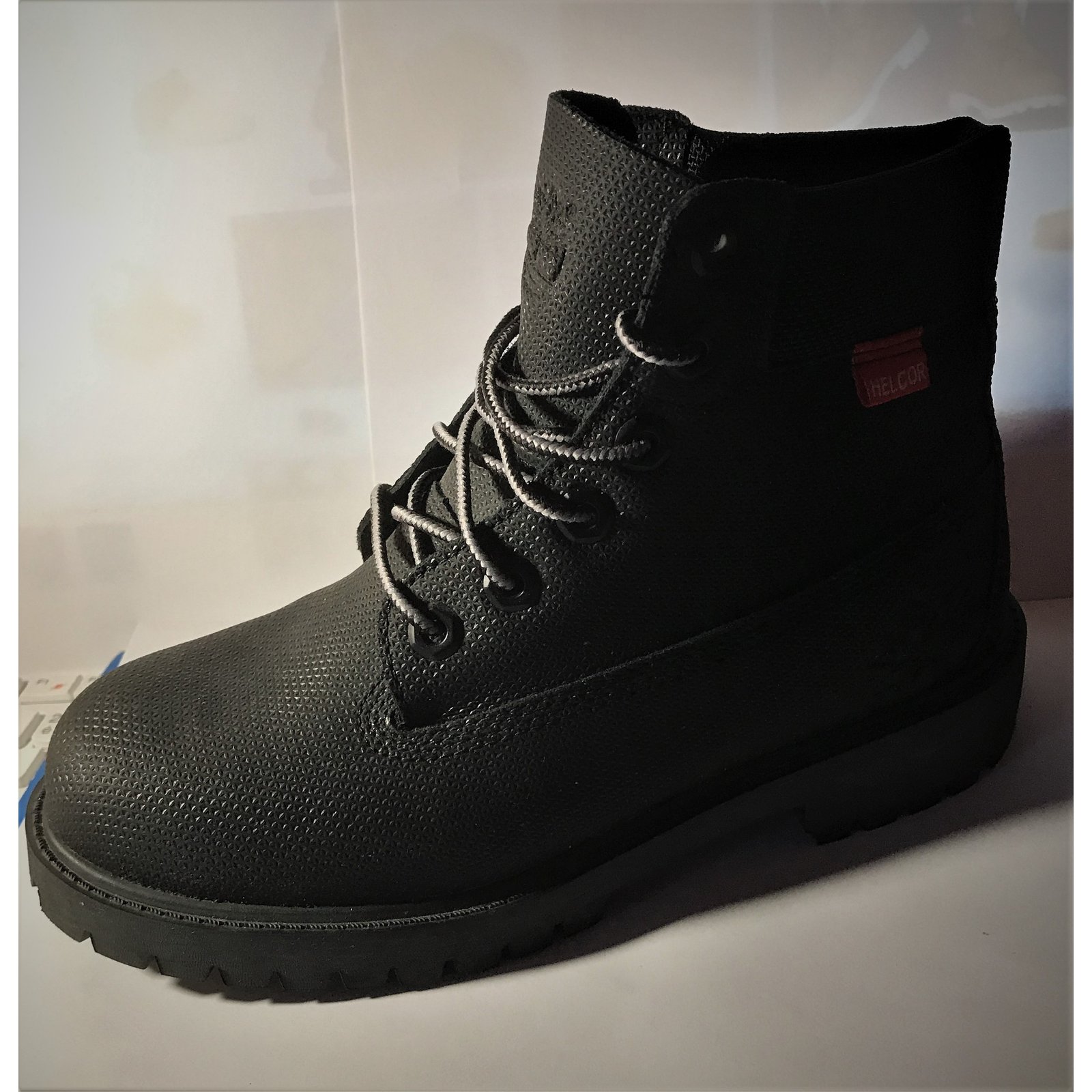 low boots plates