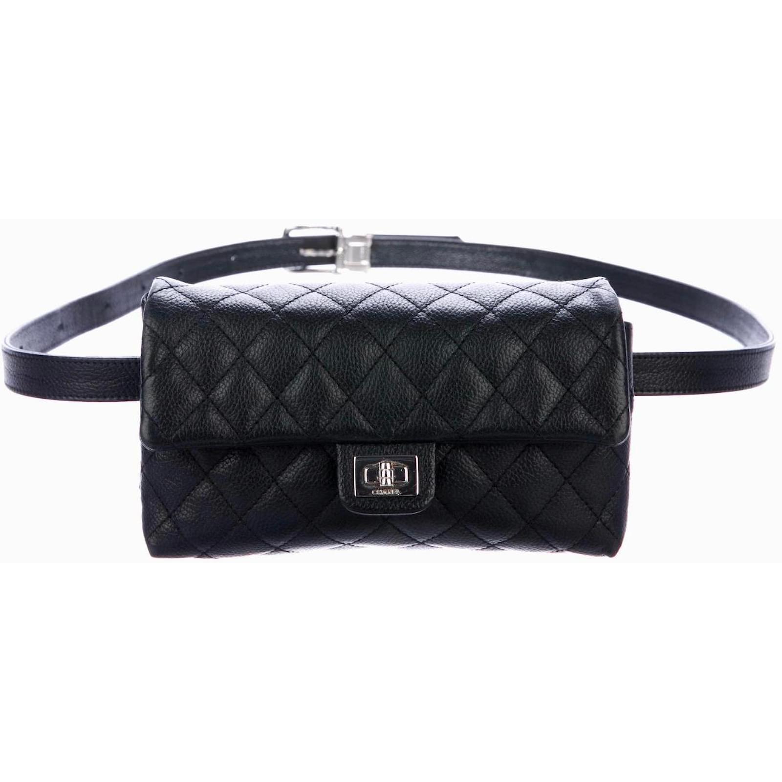 Chanel Waist Belt bag Black Leather ref.83083 Joli Closet