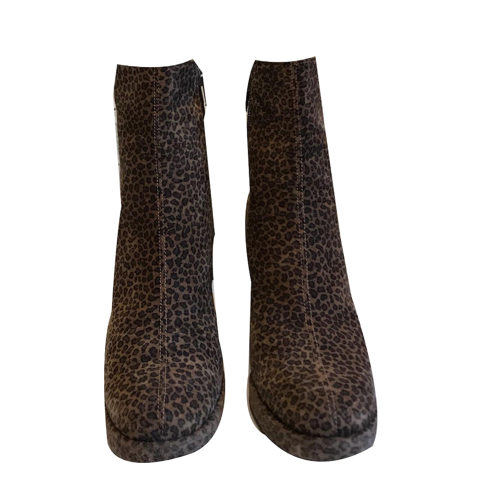 russel and bromley ladies boots