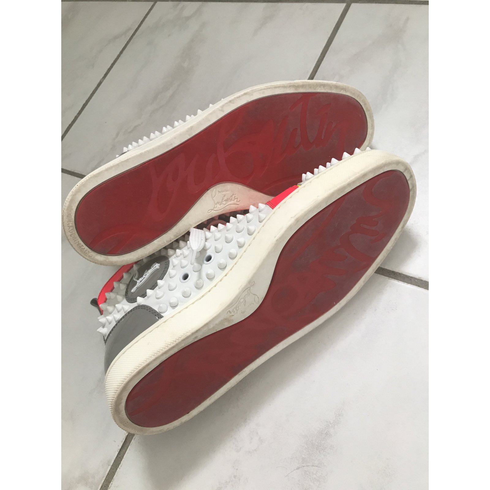 louboutin basket blanche