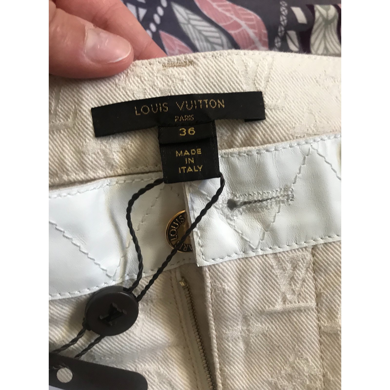 Louis Vuitton Jeans Beige Denim ref.83164 - Joli Closet