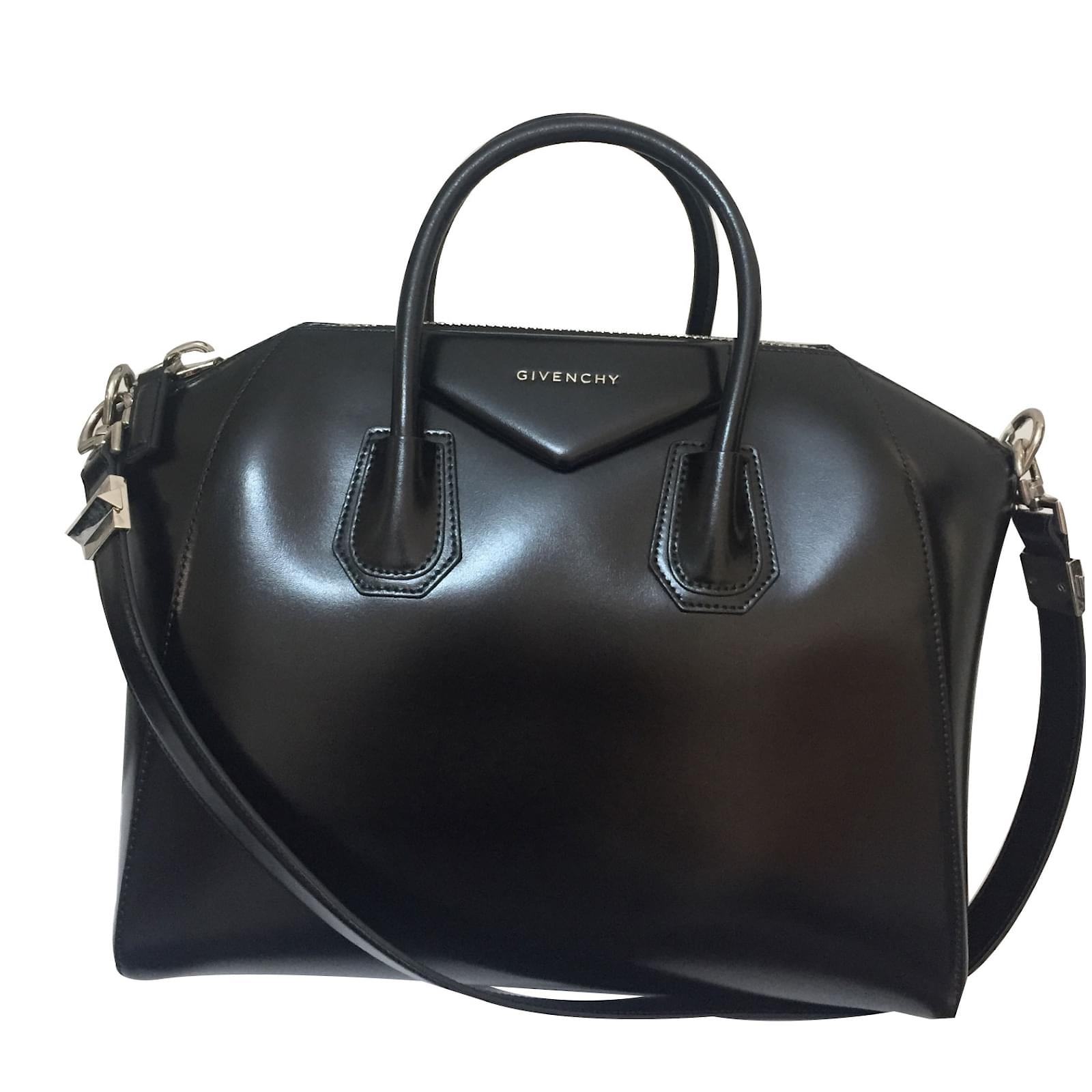 Givenchy Antigona Black Leather ref.83320 Joli Closet