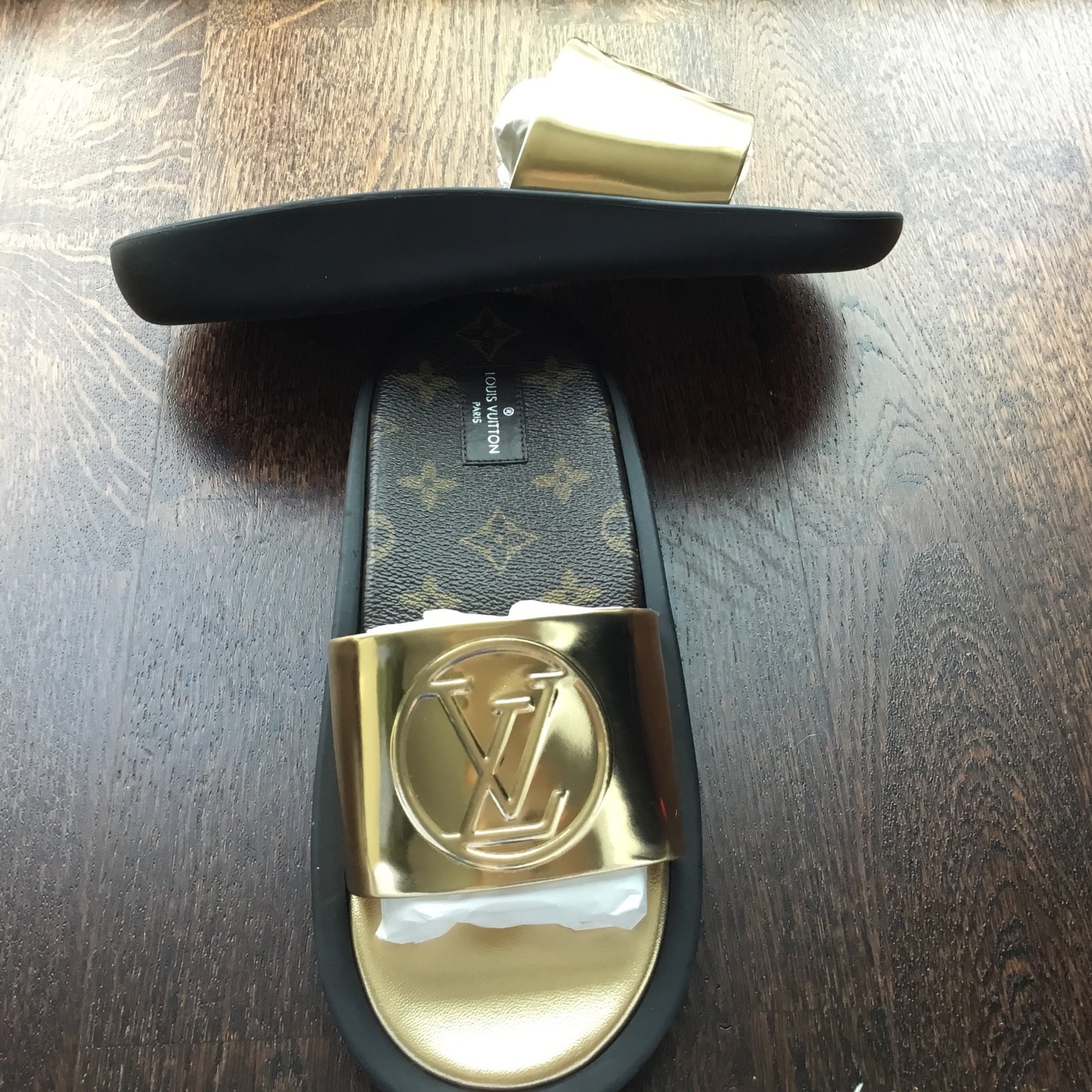 Louis Vuitton Sliders Brown Beige Golden Leather Cotton ref.84421 - Joli  Closet