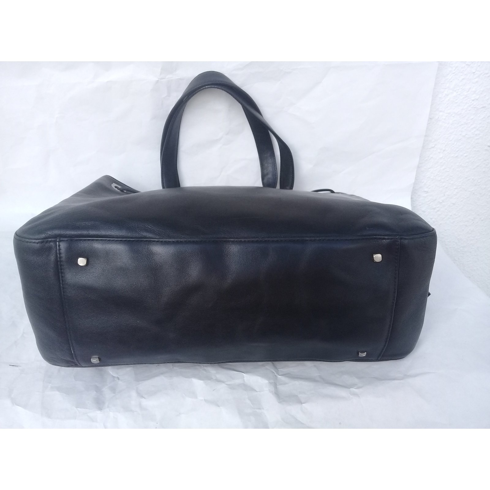 Salvatore Ferragamo Handbags Black Leather ref.85724 - Joli Closet
