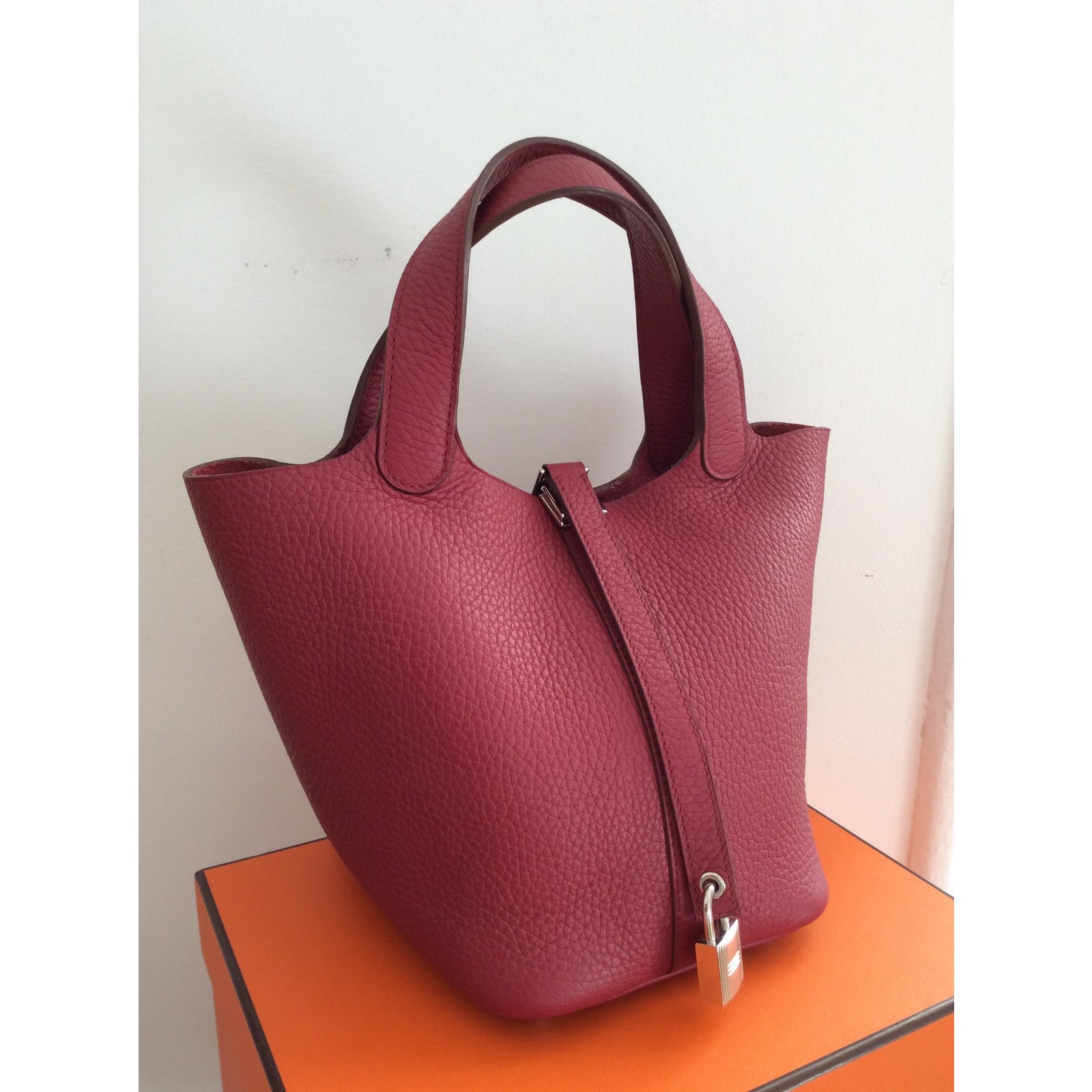 Hermès Picotin Lock bag Red Leather ref.85902 - Joli Closet